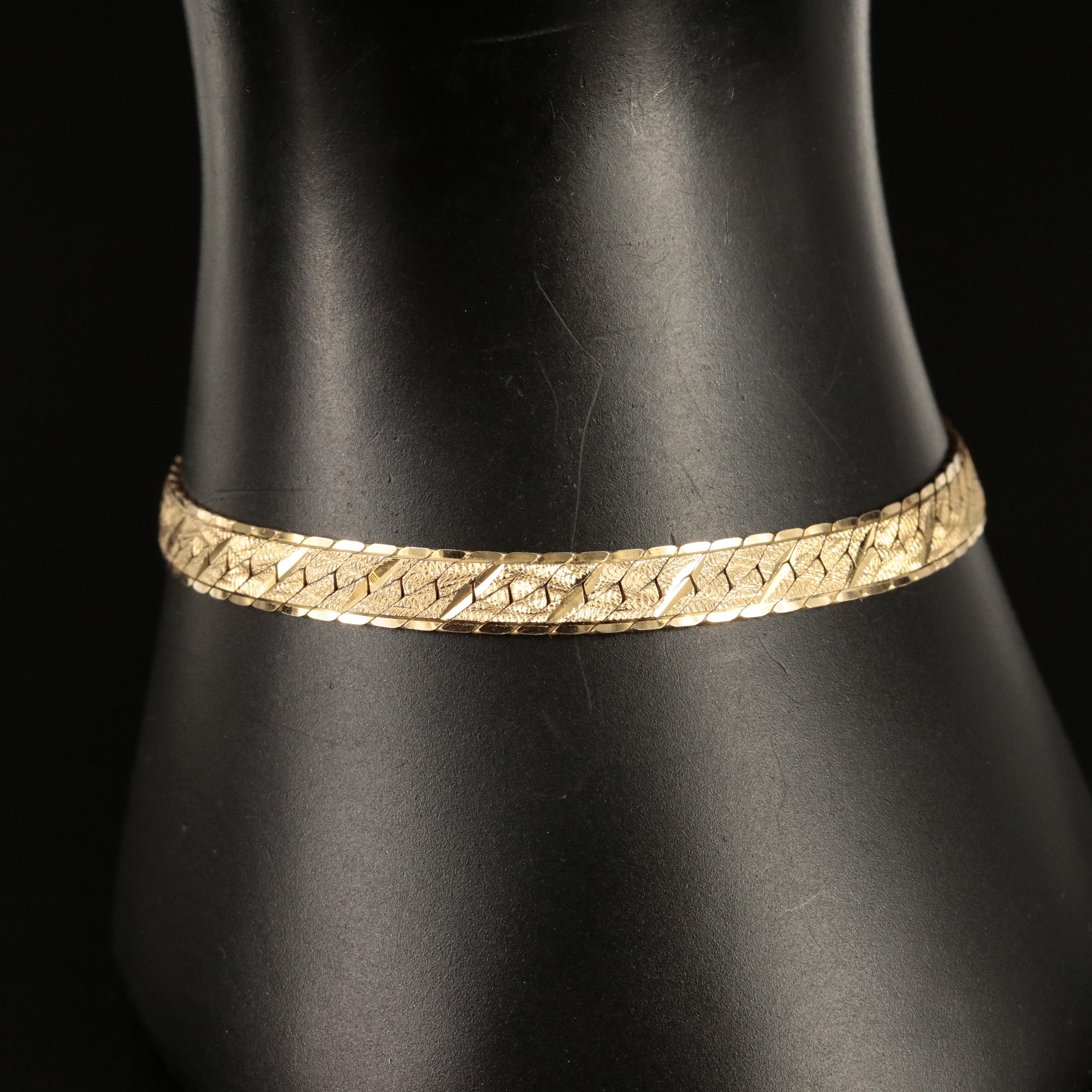 Italian 14K Patterned Herringbone Bracelet