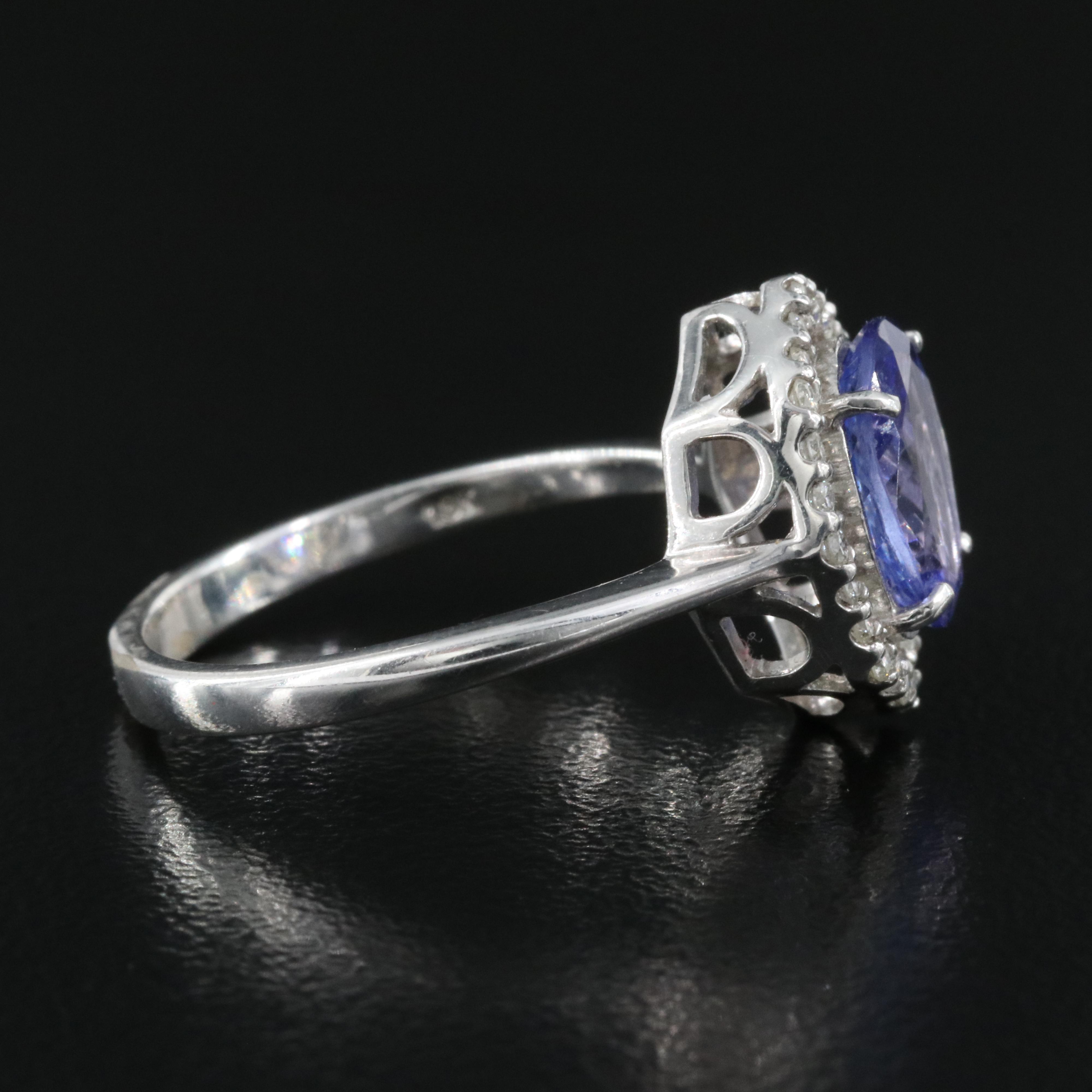 18K Tanzanite and Diamond Ring