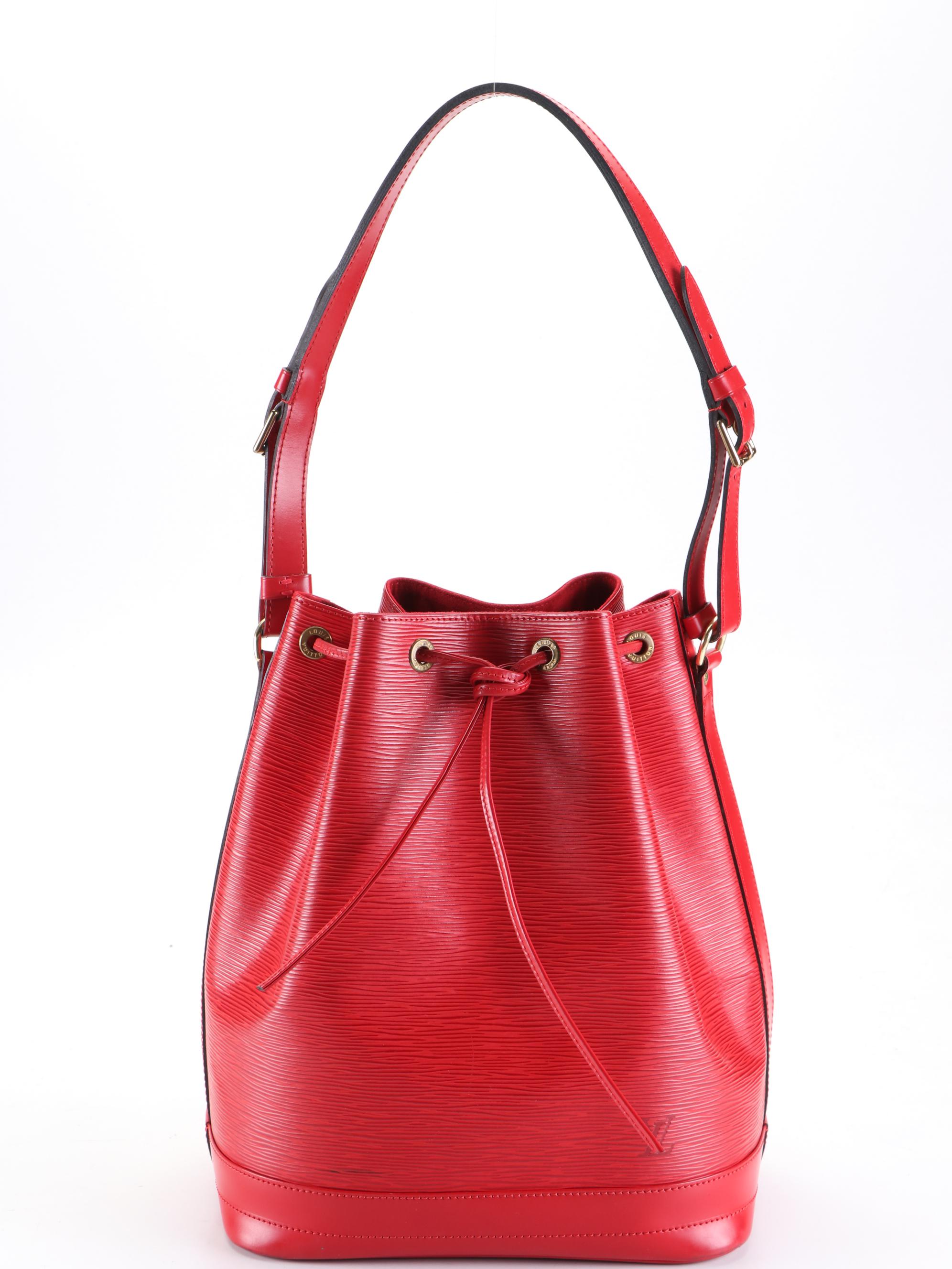 Louis Vuitton Noé Bucket Bag in Red Epi Leather