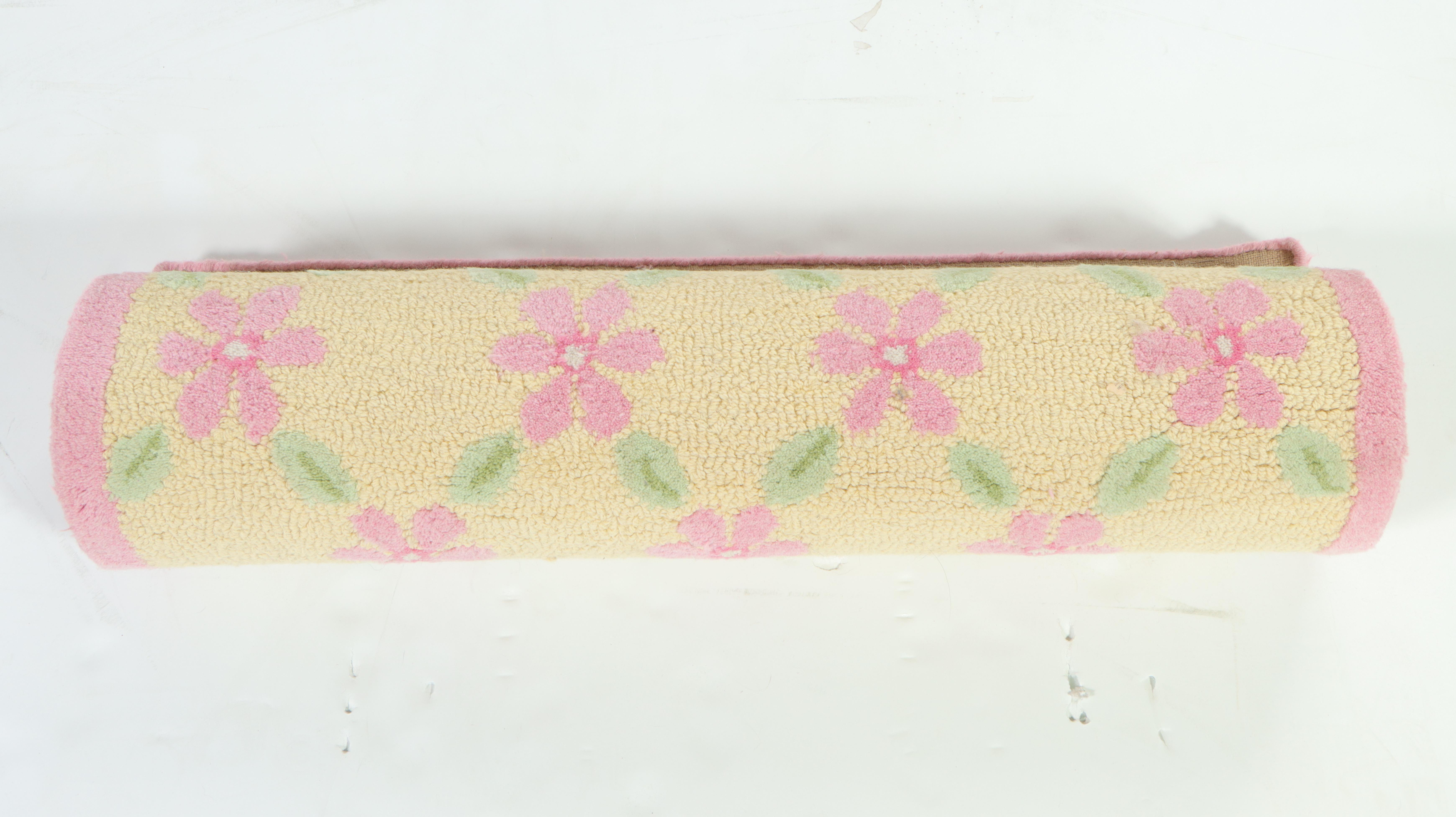 3' x 4'9 Hand-Tufted Indian Pink and Yellow Floral Accent Rug