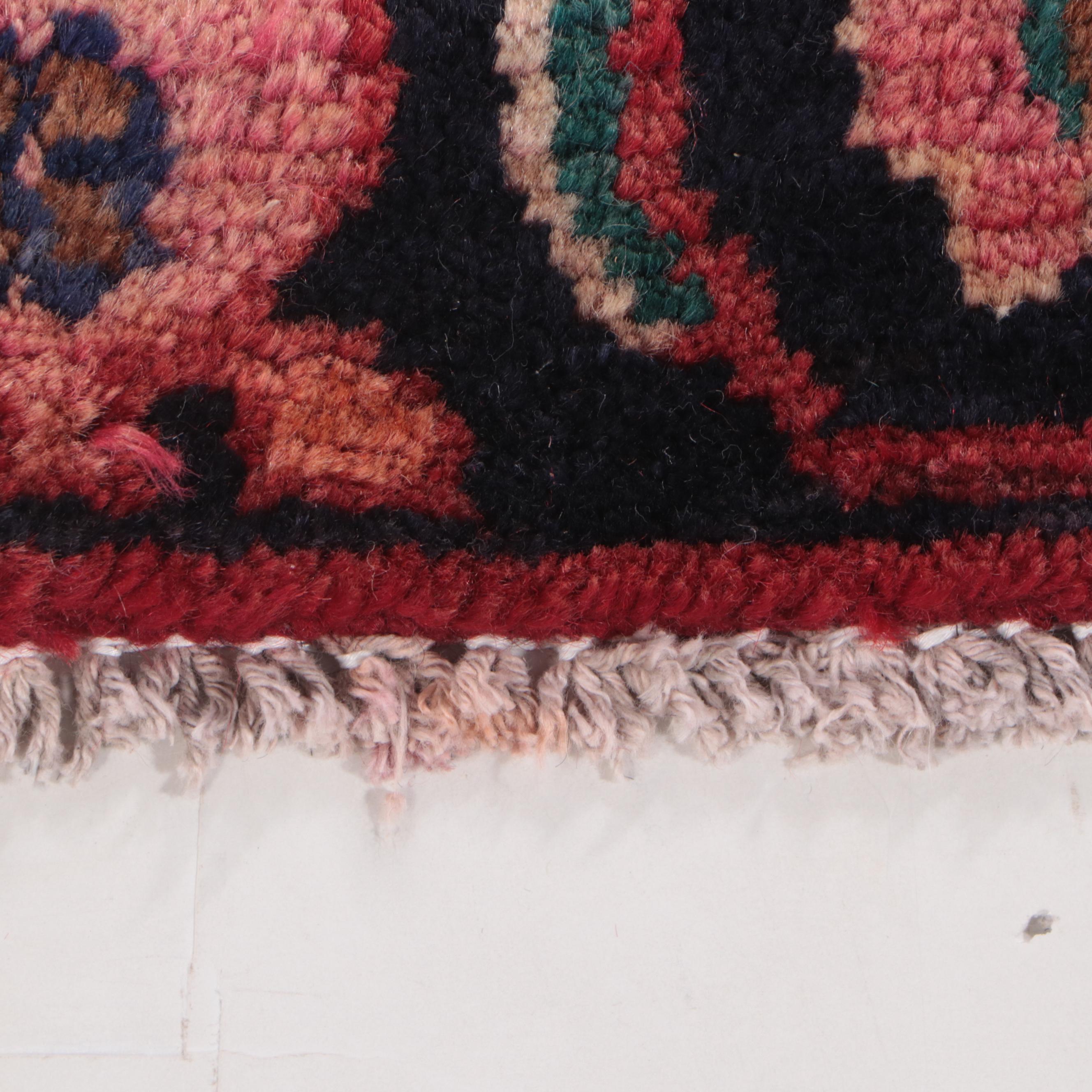 4'3 x 8'2 Hand-Knotted Persian Hamadan Area Rug