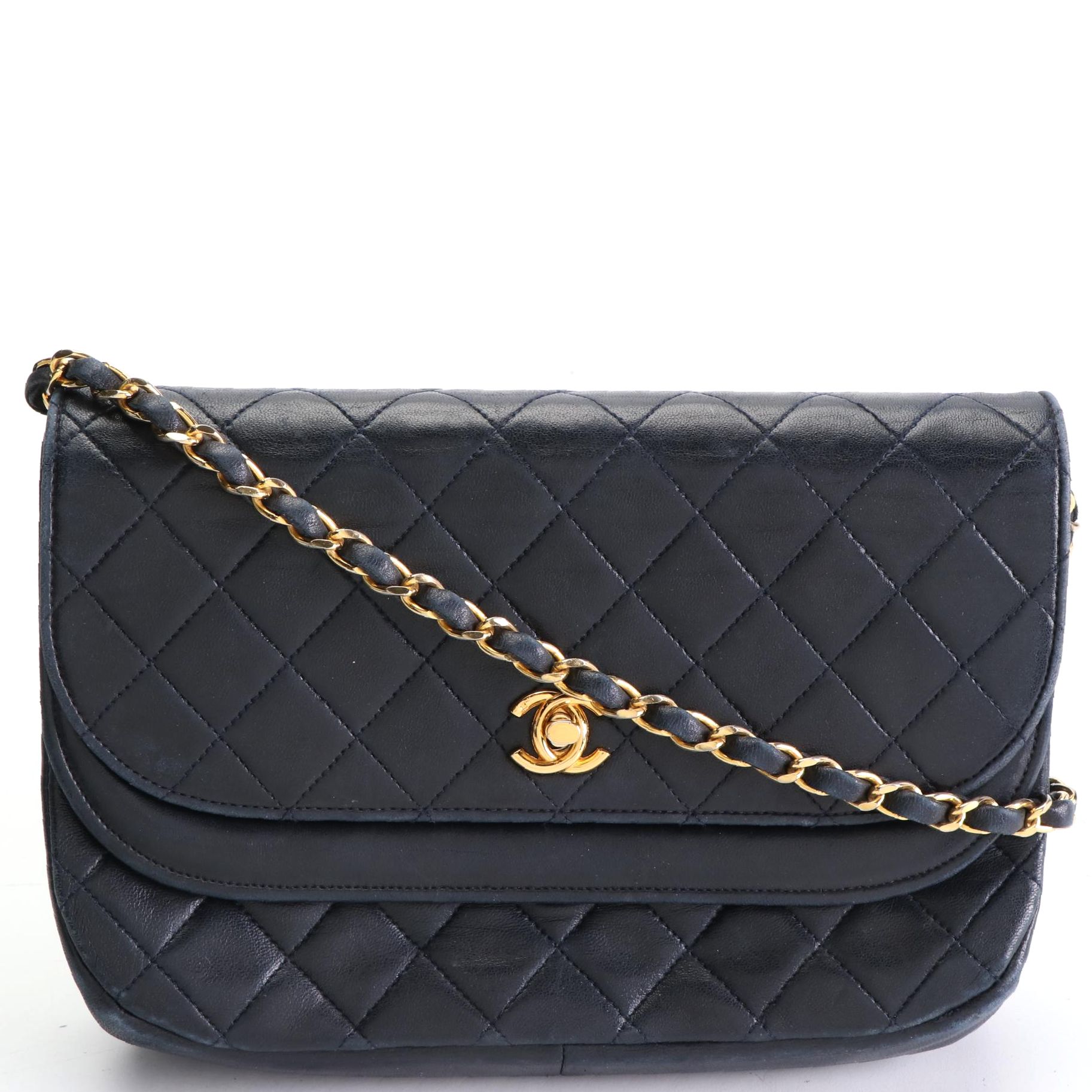 Chanel Double Flap Shoulder Bag in Lambskin Quilted Leather with Chain Strap