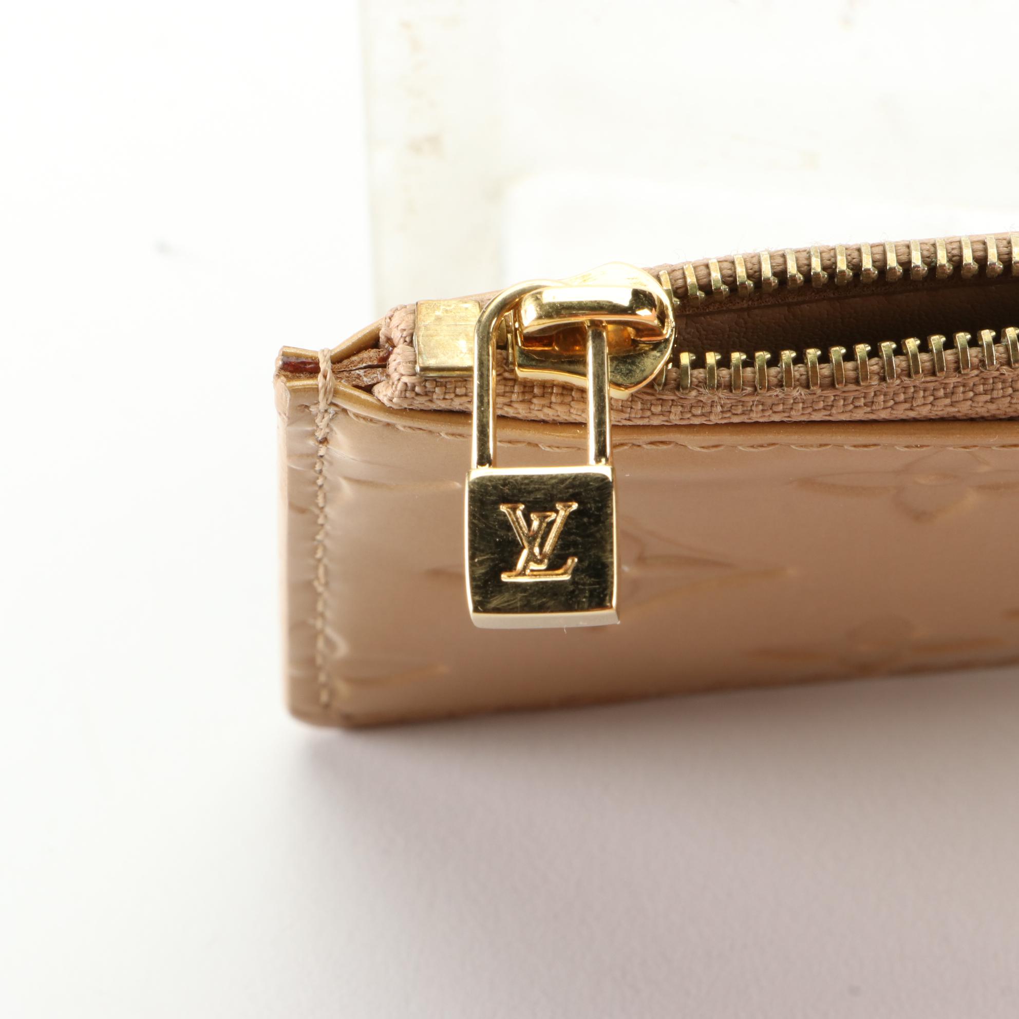 Louis Vuitton Cles Pochette in Monogram Vernis