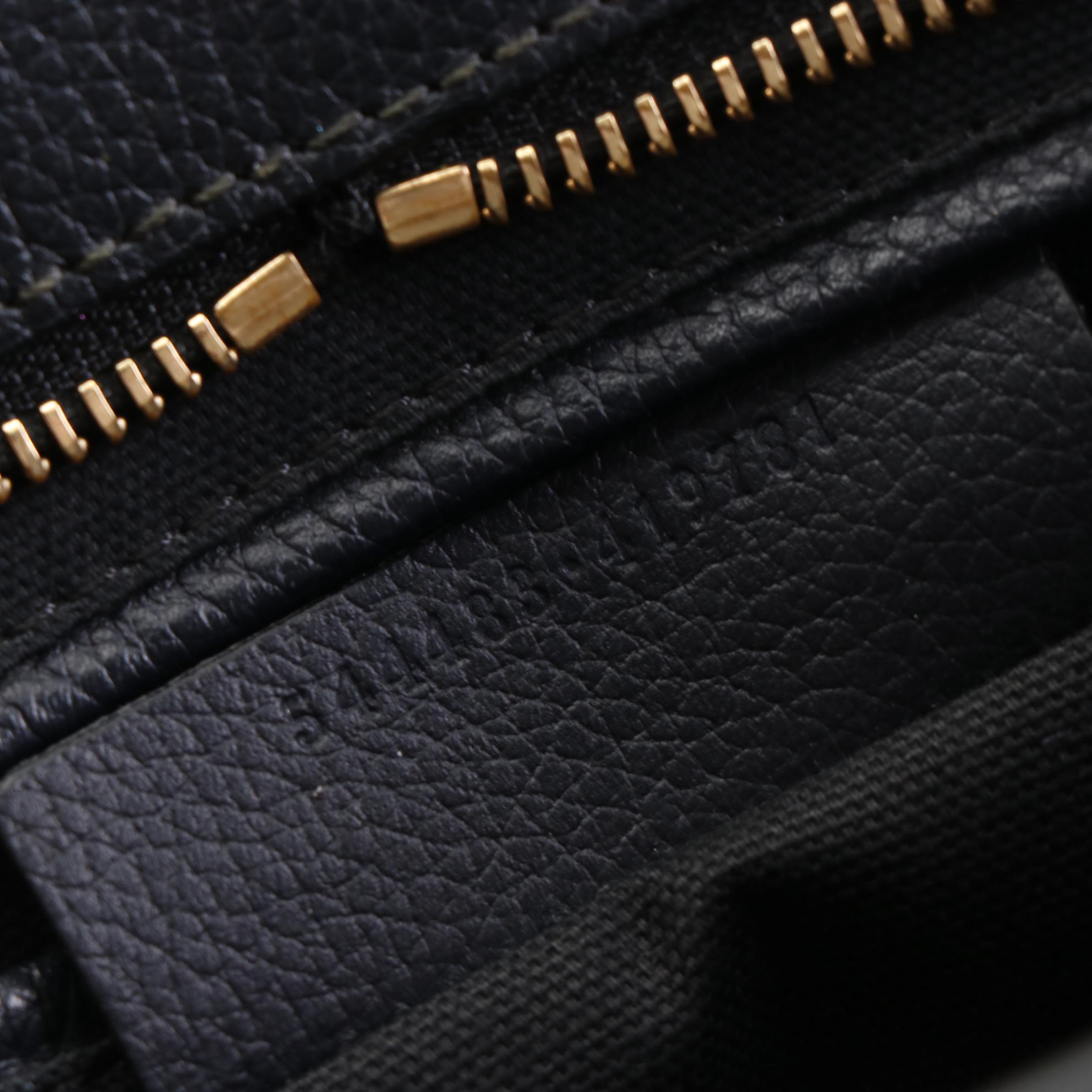 Alexander McQueen Padlock Grain Leather Two-Way Zip Bag with Skull Charm