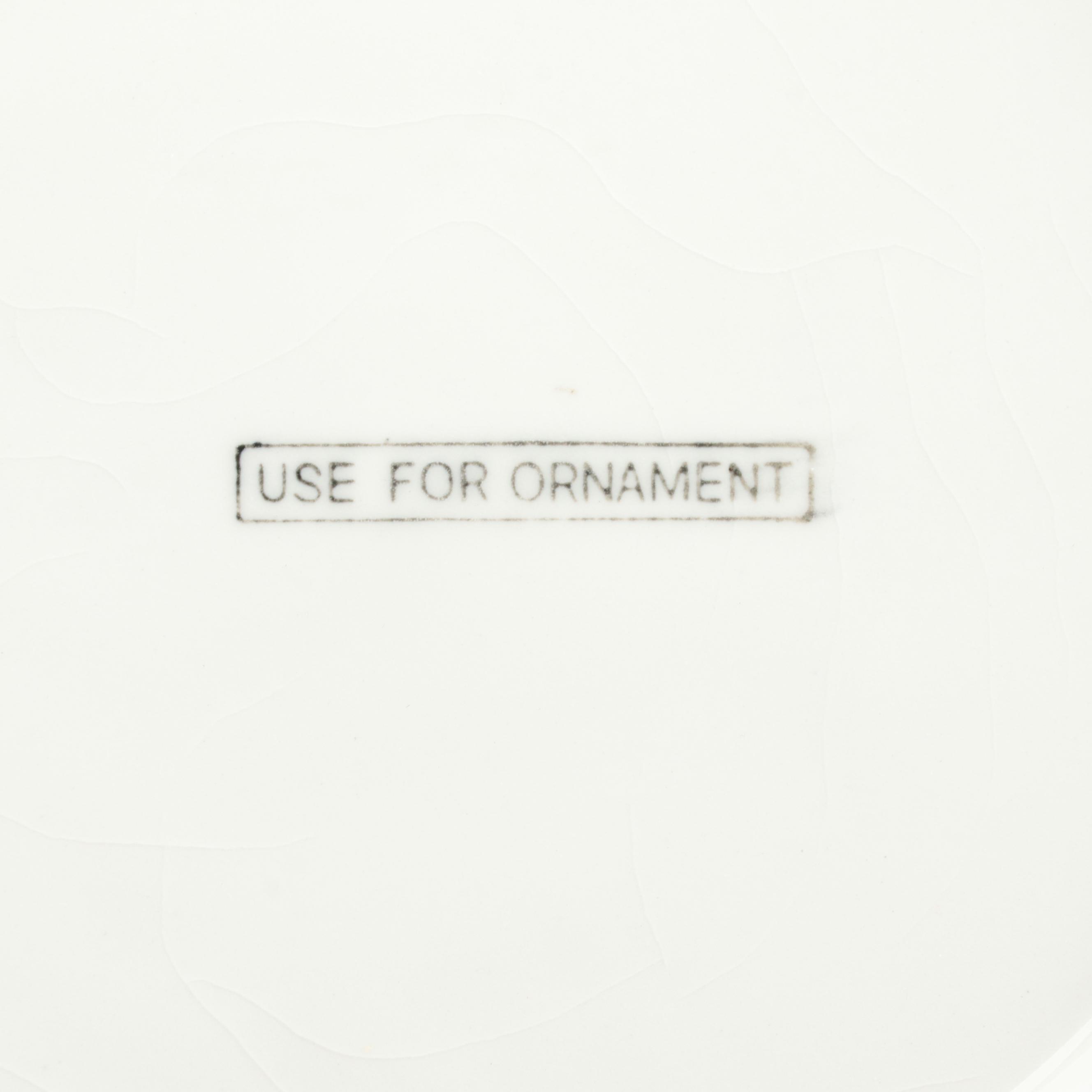 Souvenir Lighthouse Figurines with Other Lighthouse Décor