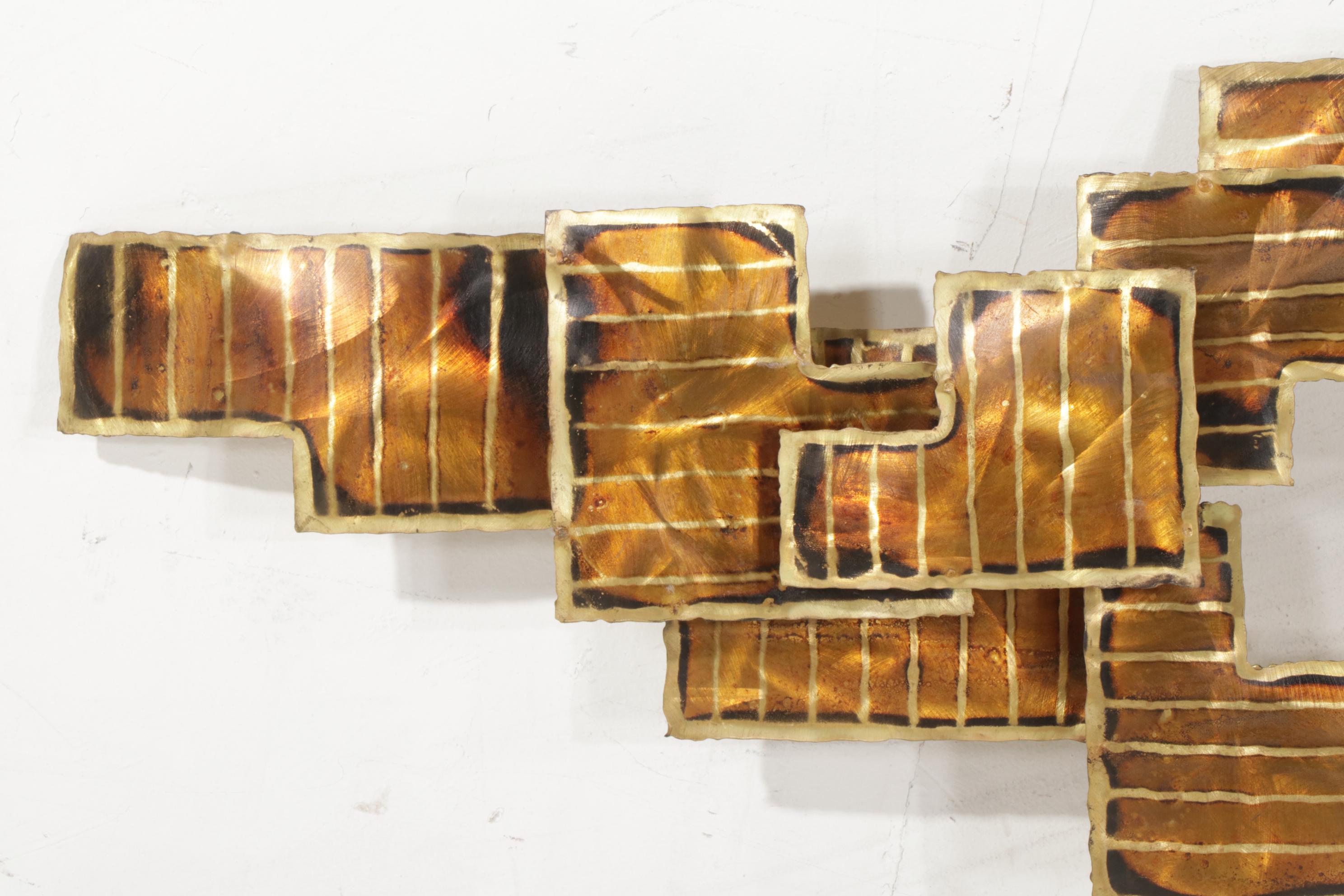 Modernist Style Metal Dimensional Wall Décor