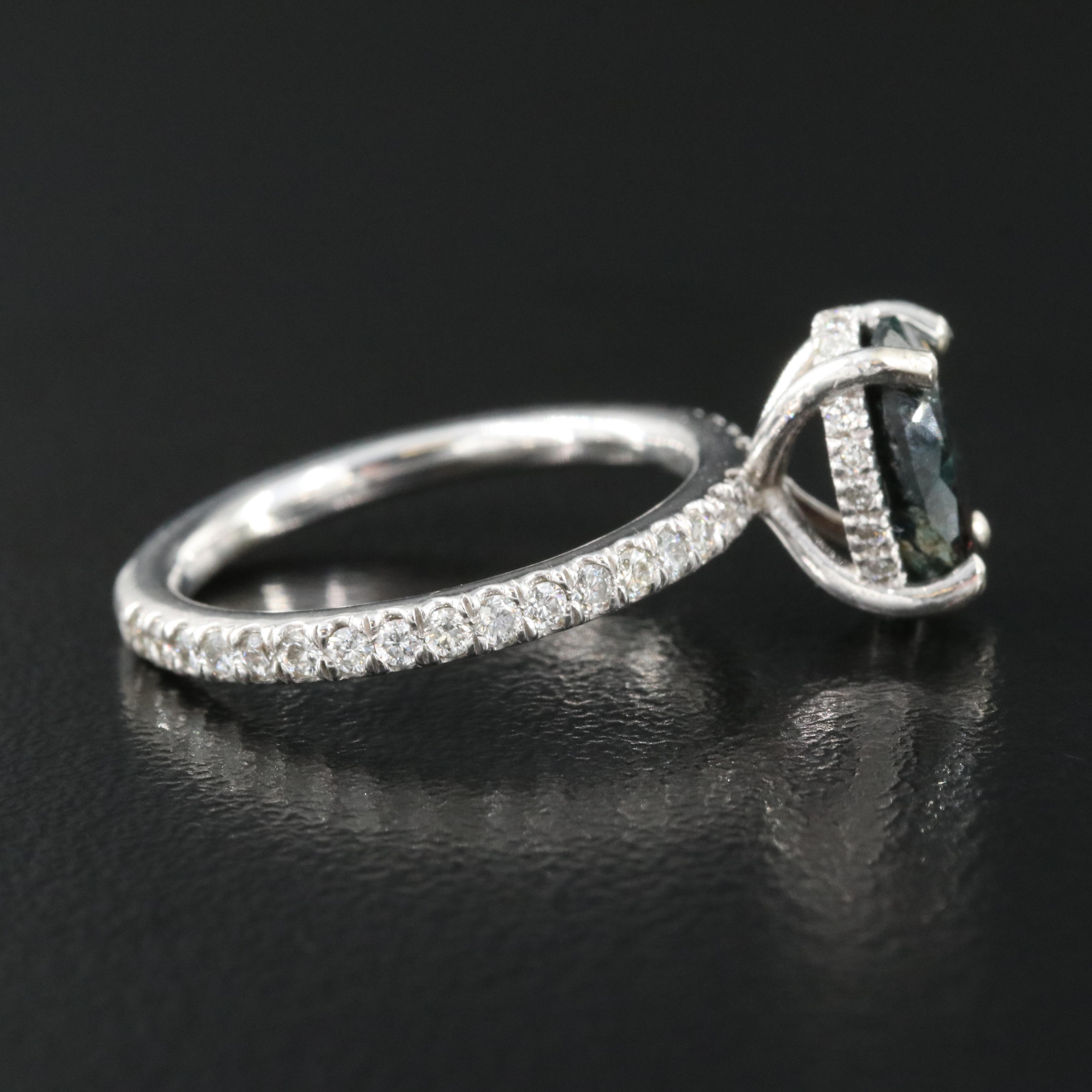 14K 1.47 CT Alexandrite and Diamond Ring with GIA Report