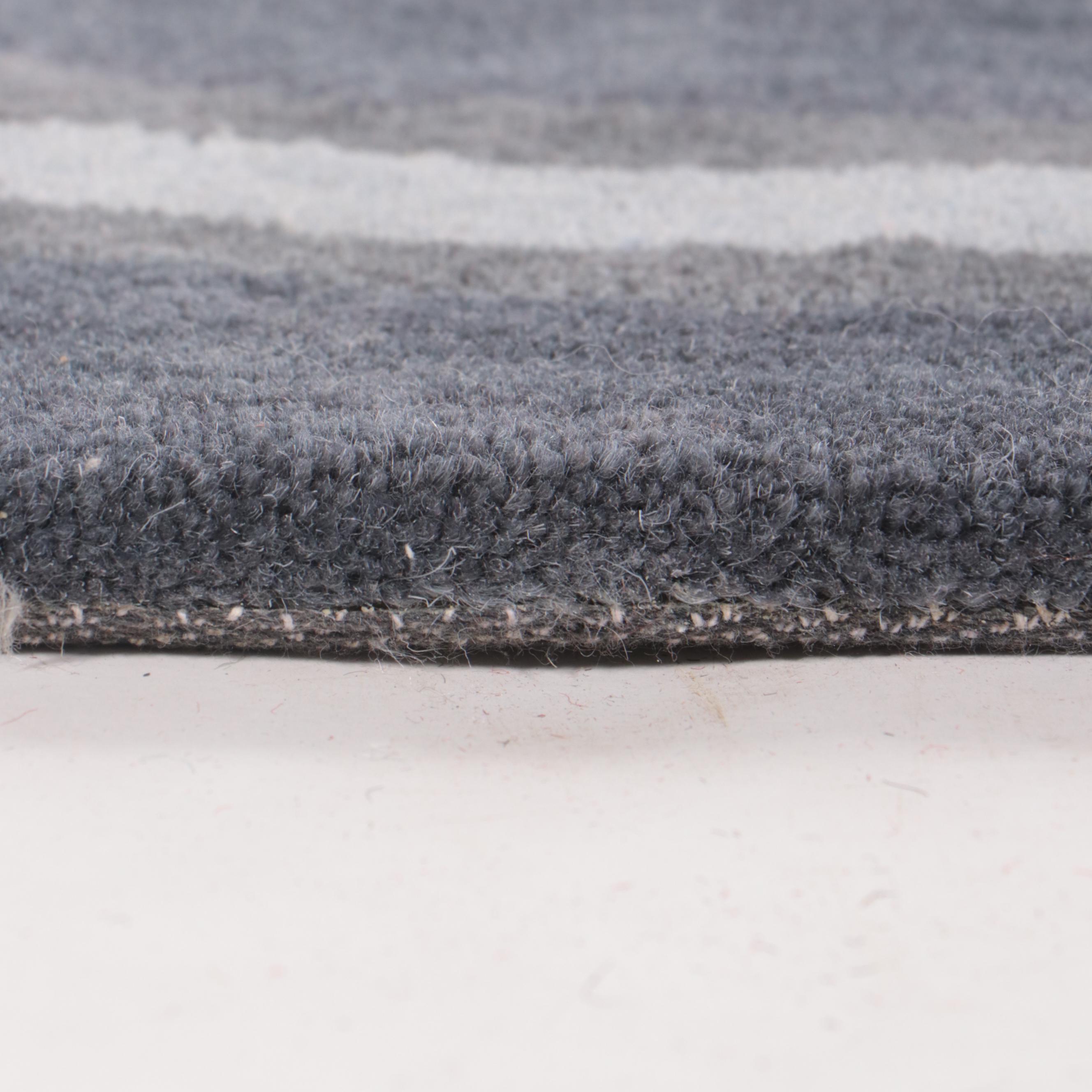 5'1 x 7'6 Machine Made The Rug Gallery Indian Contemporary Area Rug