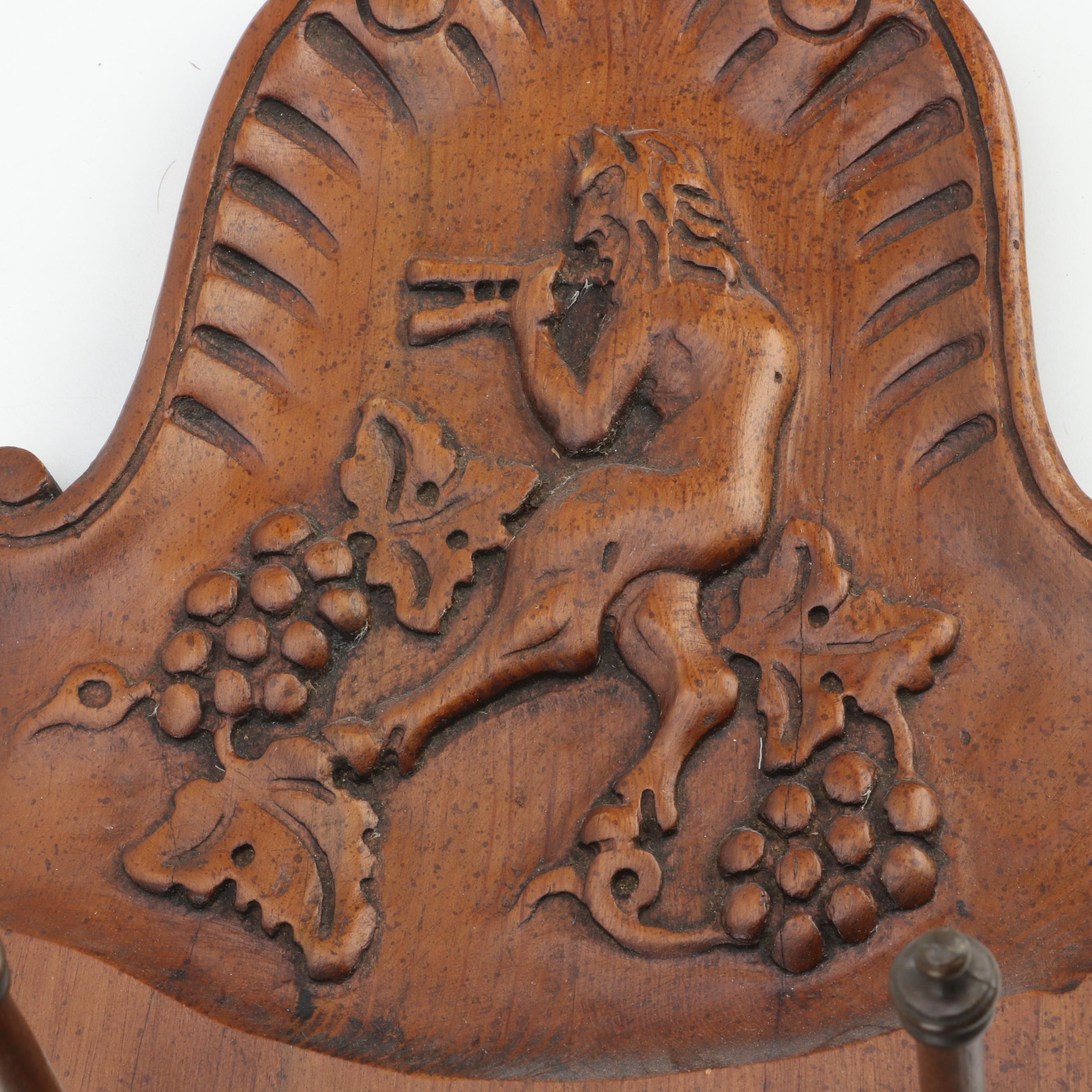 Enkeboll Wooden Wall Hanging Bottle Rack