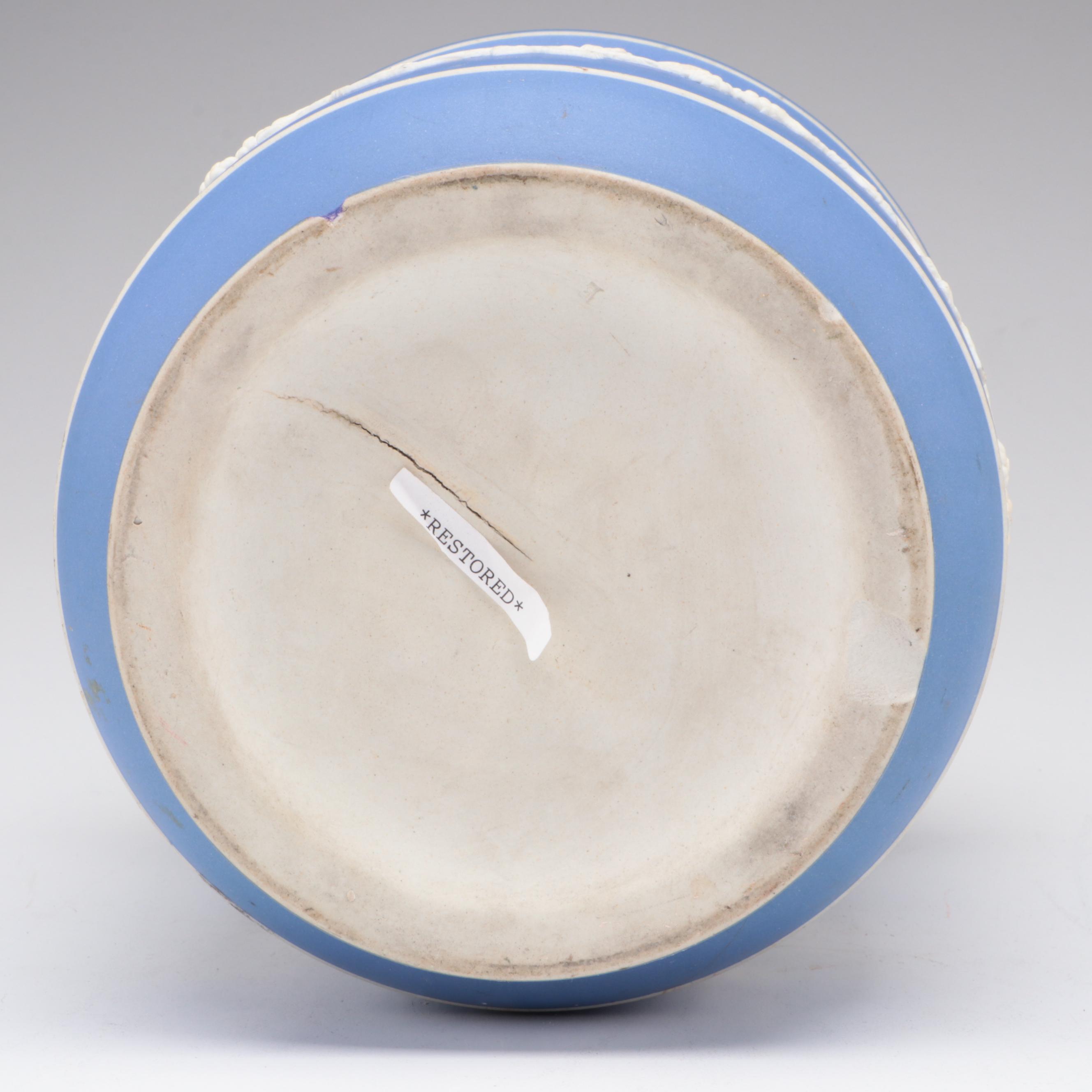 Wedgwood Blue Jasperware Cachepot with Pair of Resin Bird Figurines