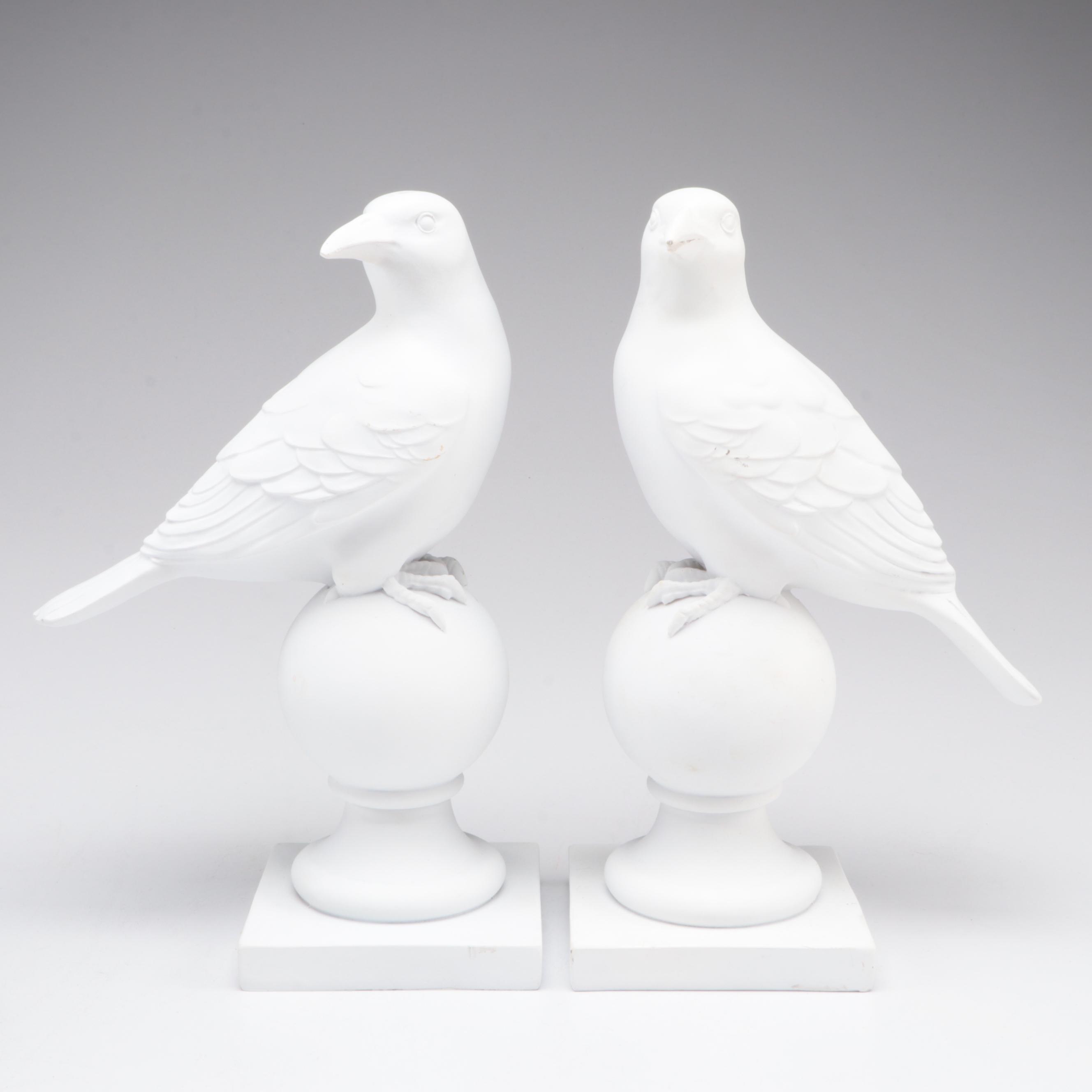 Wedgwood Blue Jasperware Cachepot with Pair of Resin Bird Figurines