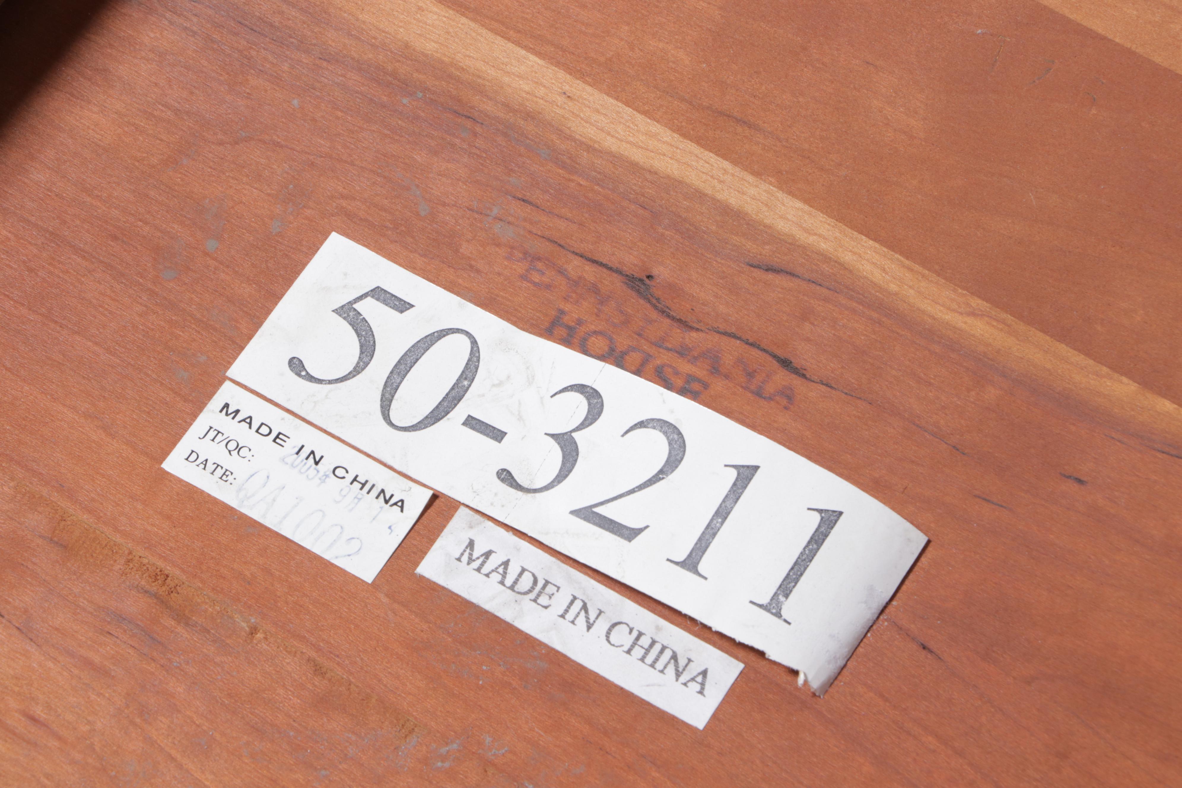 Queen Anne Style Cherrywood Dining Table