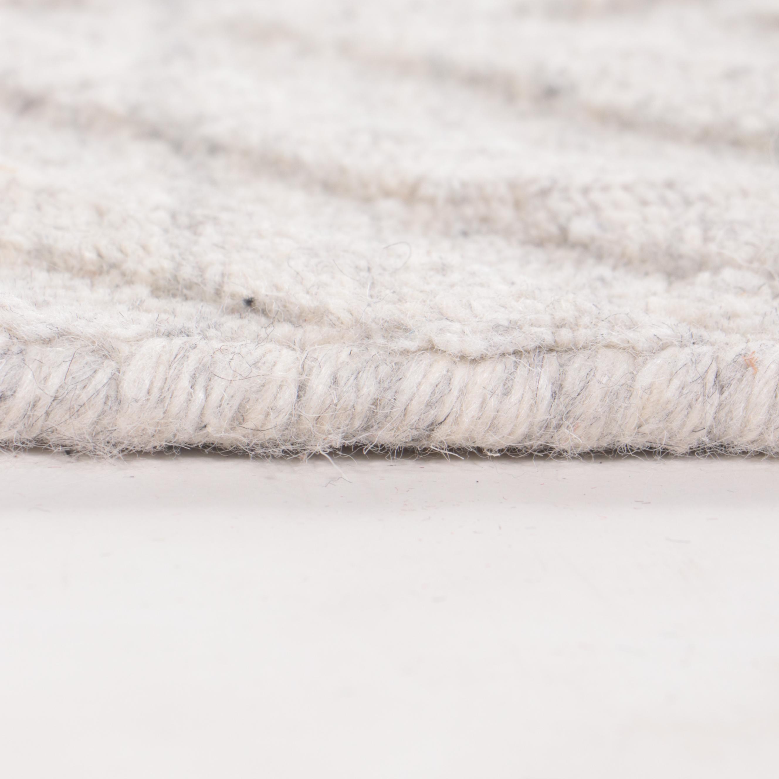 5' x 7'10 Hand-Knotted Indian Contemporary Area Rug