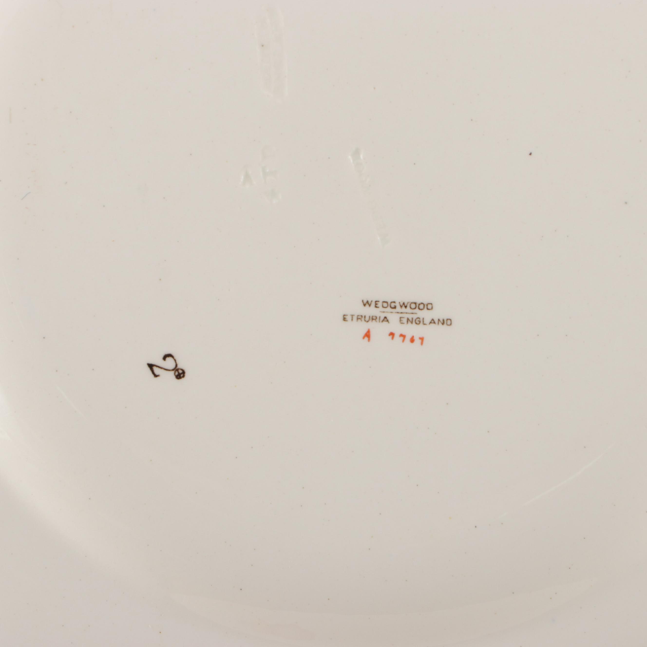 Wedgwood Chinoiserie Shell Edge Stoneware Dinnerware, circa 1926