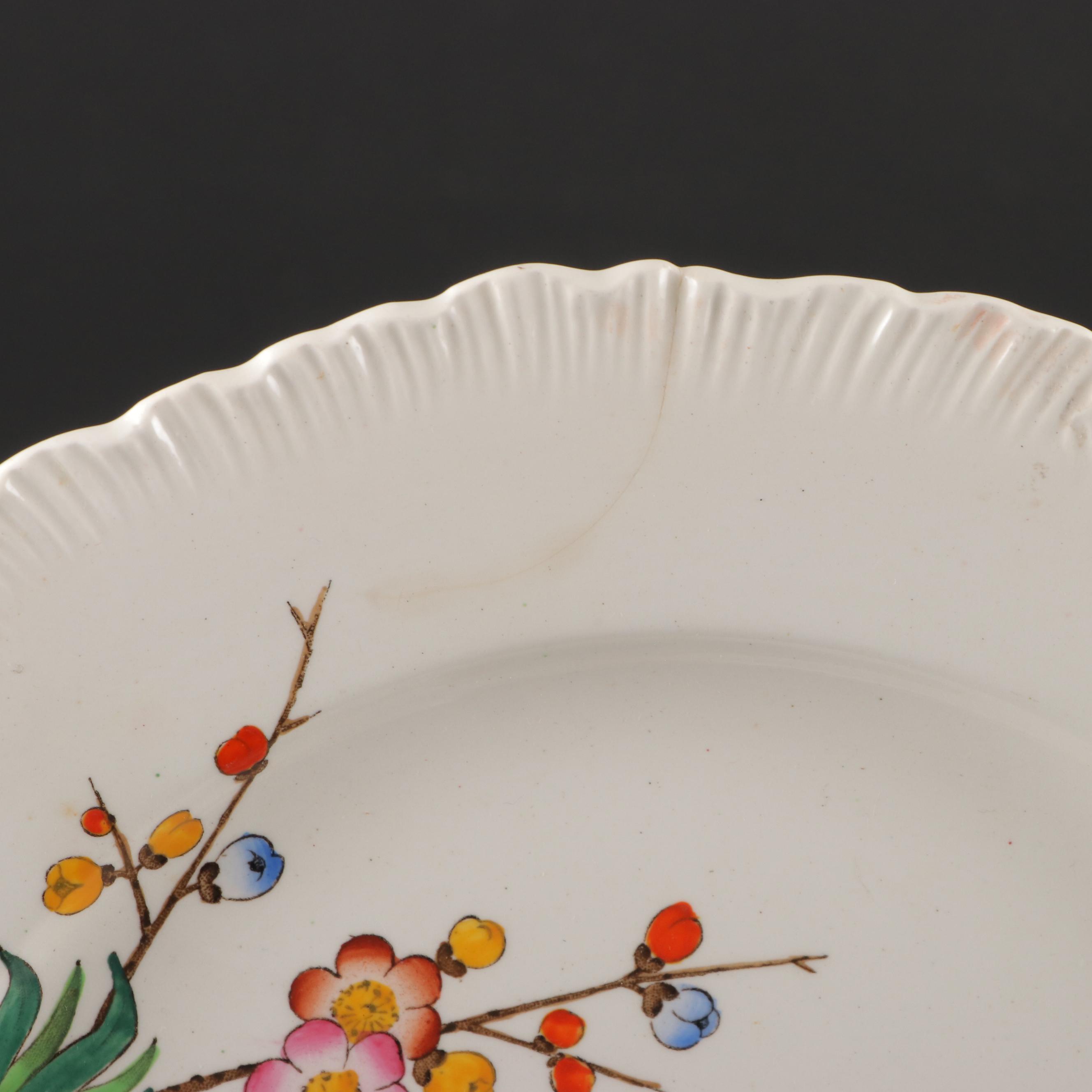 Wedgwood Chinoiserie Shell Edge Stoneware Dinnerware, circa 1926