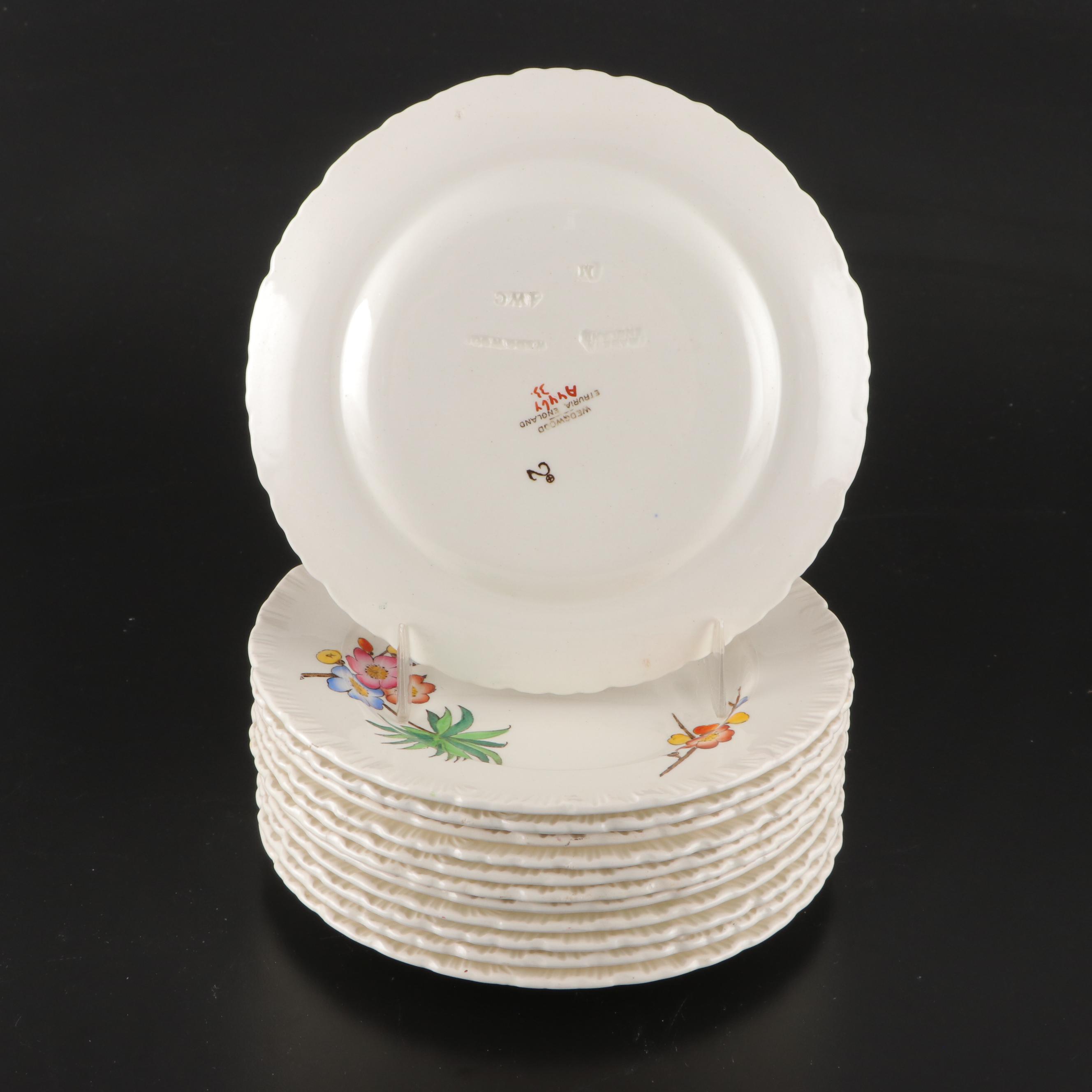 Wedgwood Chinoiserie Shell Edge Stoneware Dinnerware, circa 1926