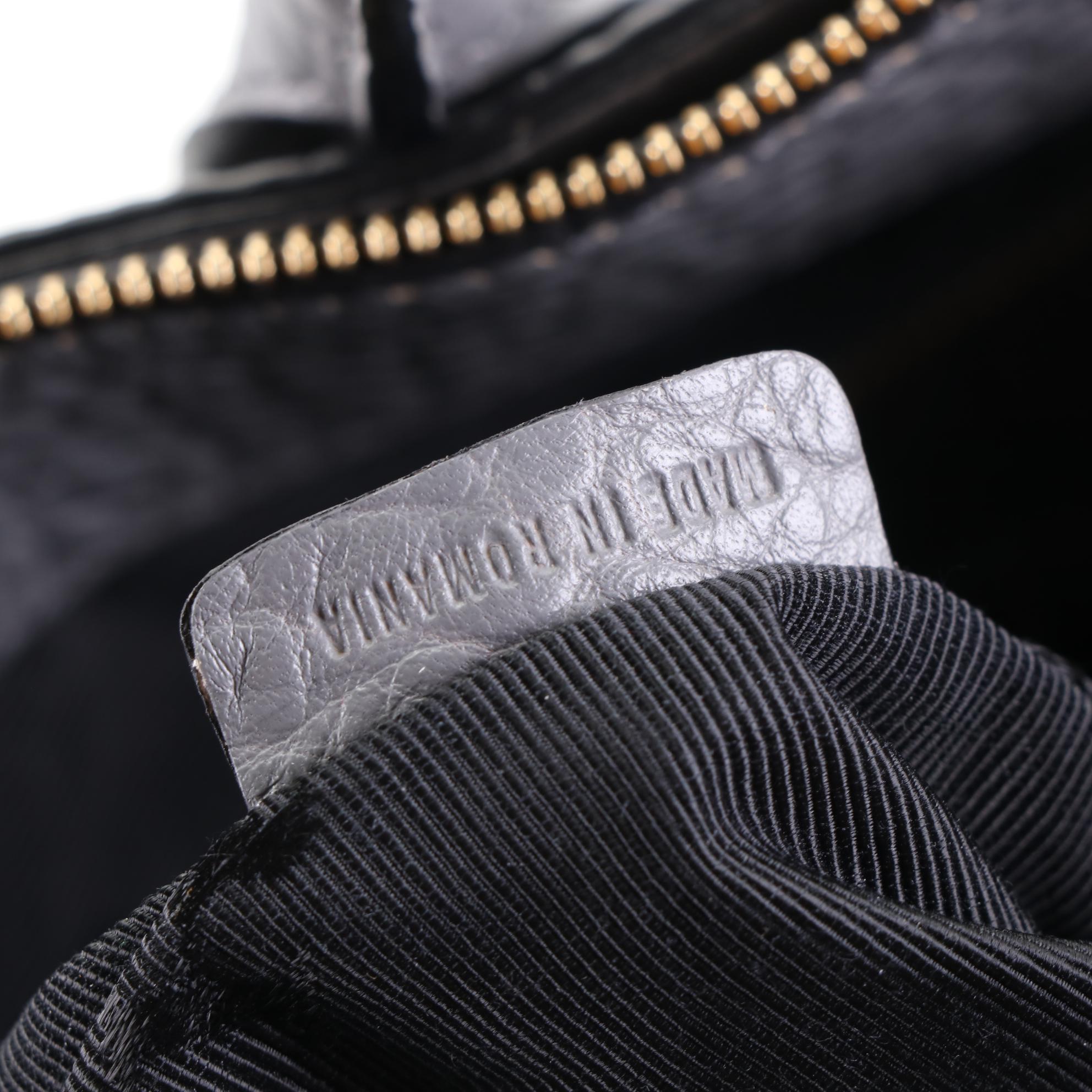 Burberry Medium Dewsbury Convertible Tote in Heritage Grained Leather