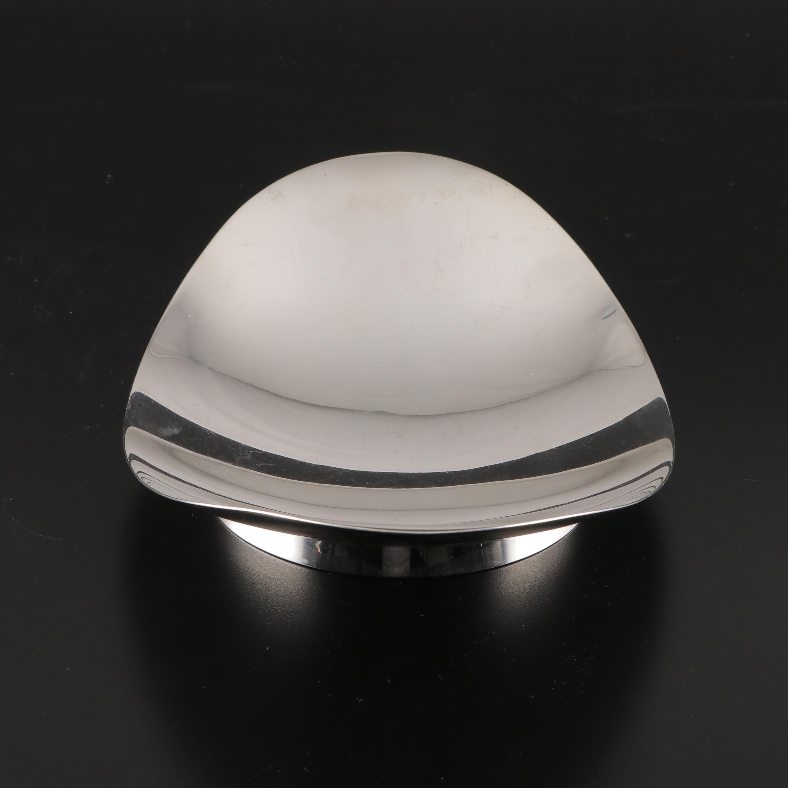 Tiffany & Co. Modernist Sterling Silver Centerpiece Bowl, Mid-20th Century