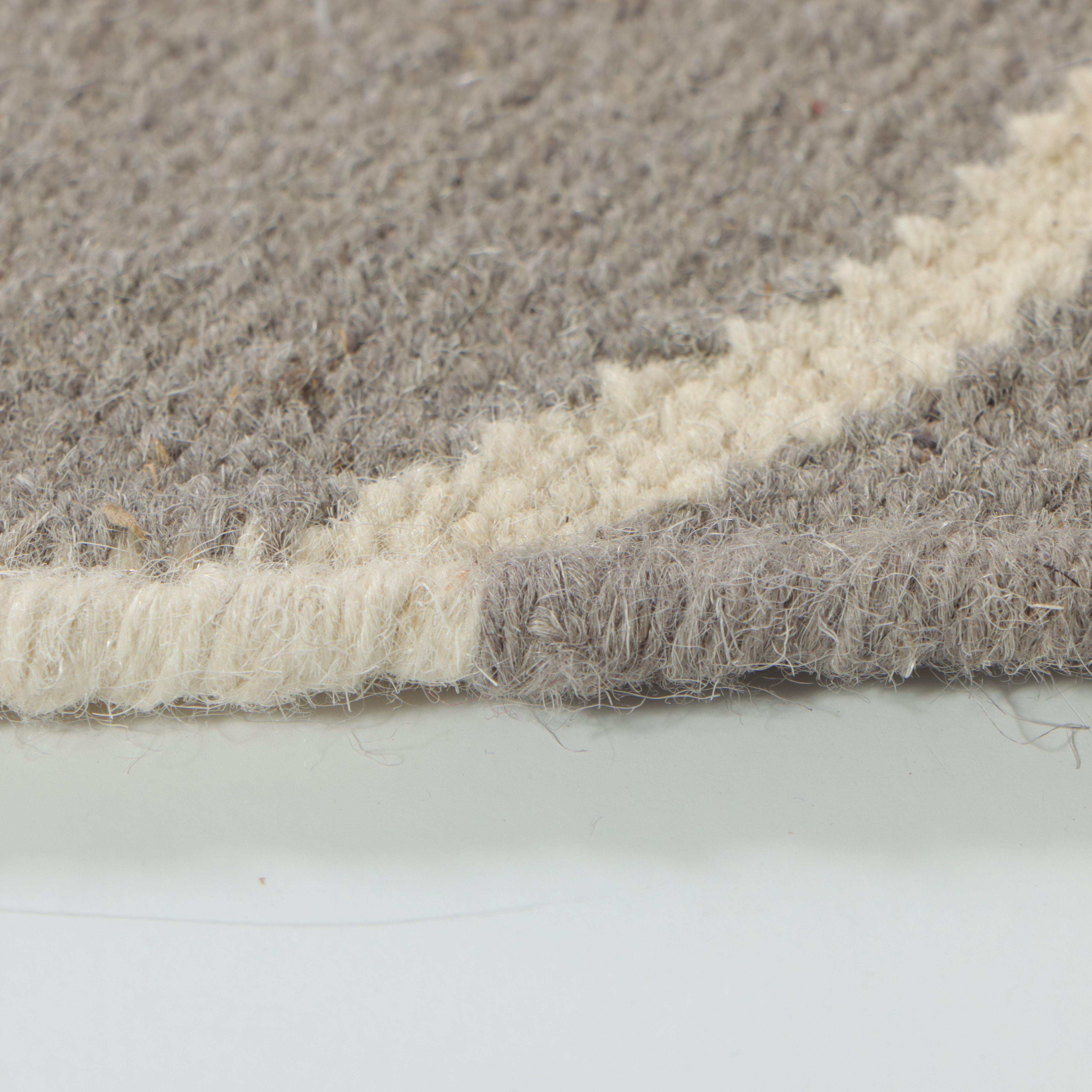 5'1 x 8' Handwoven Indian Dhurrie Area Rug