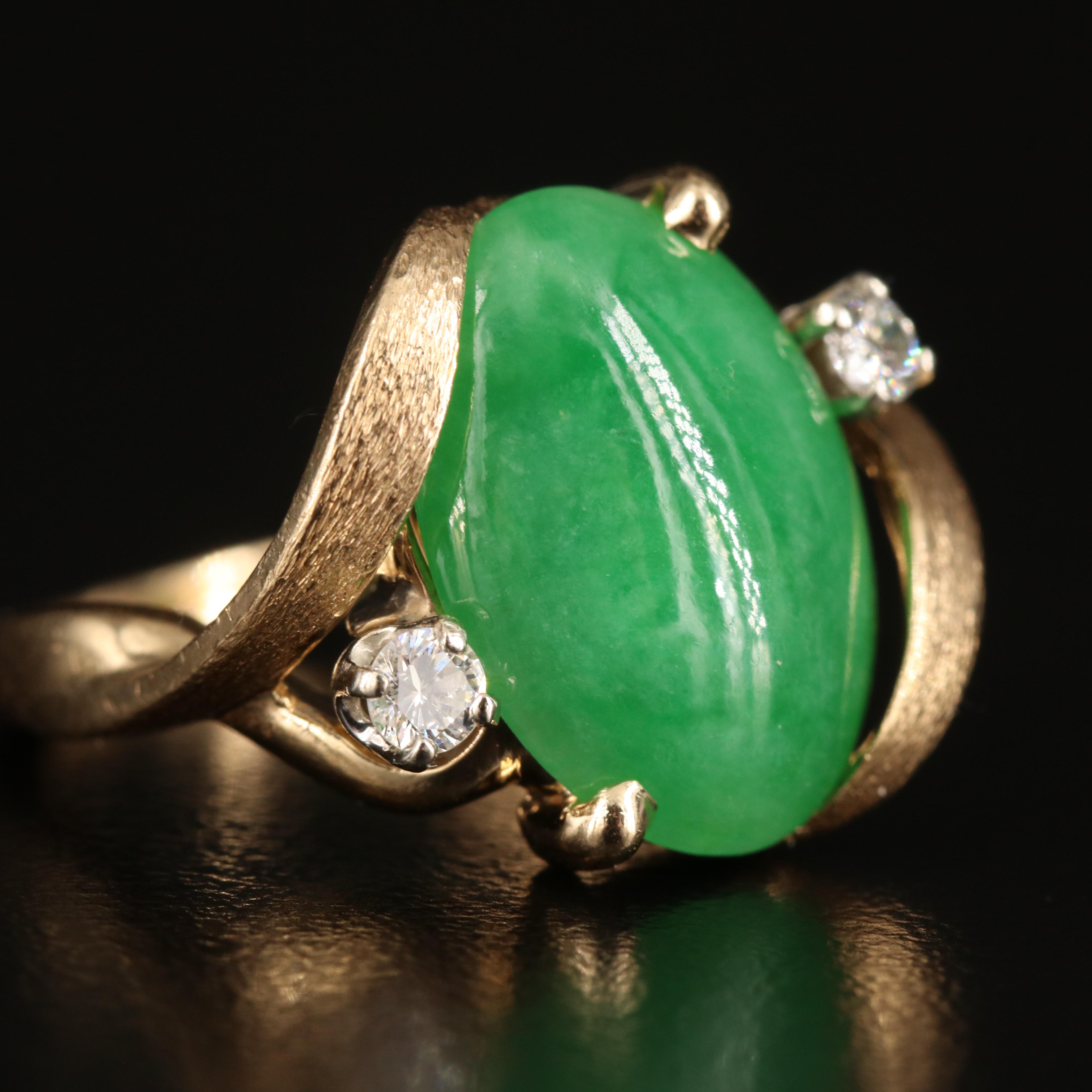 Vintage 14K Jadeite and Diamond Ring