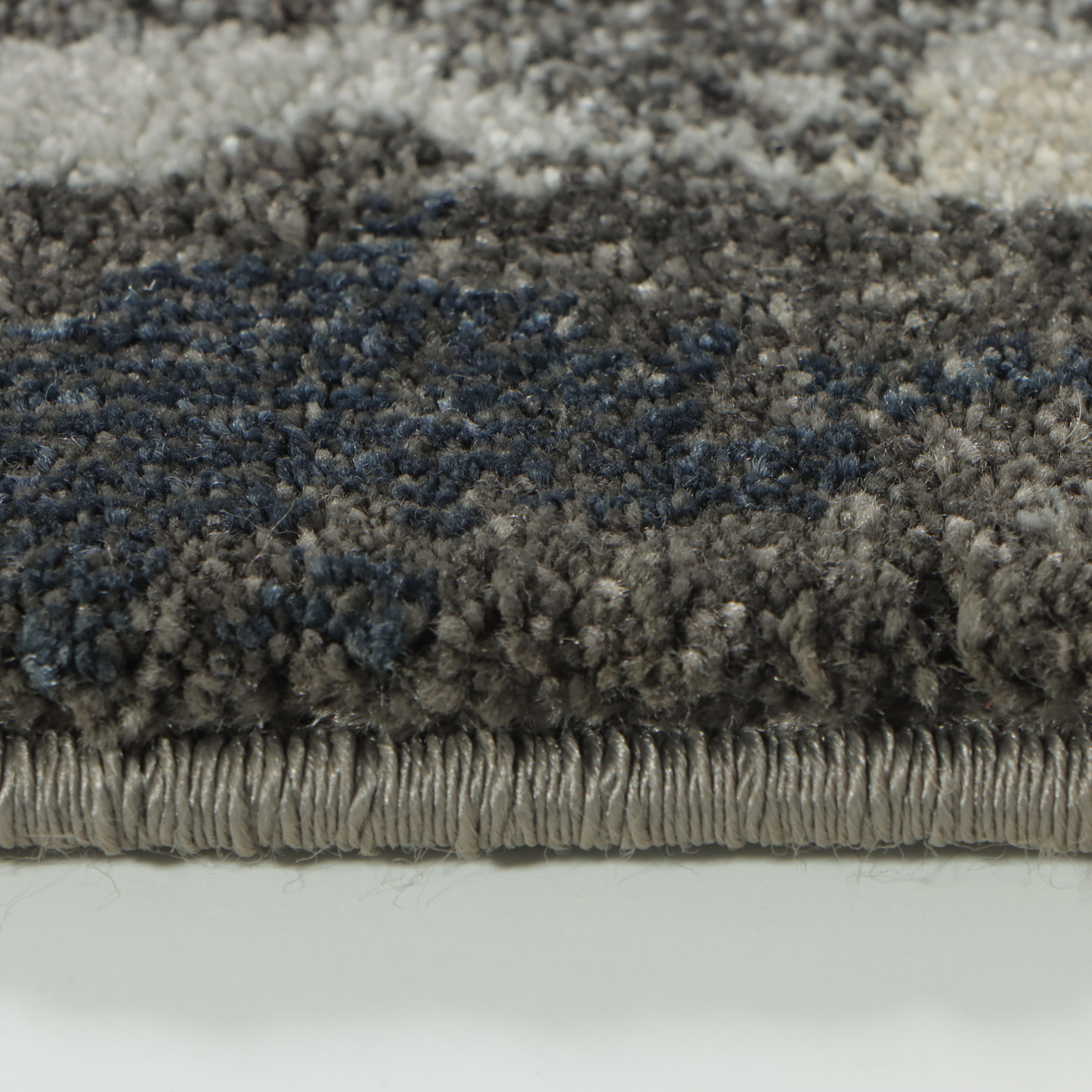 5'2 x 7'6 Machine Made The Rug Gallery Area Rug