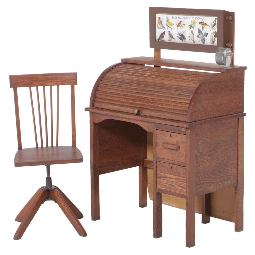 Eastman Mfg. Co. Oak Child's Roll-Top Desk, Early to Mid 20th Century