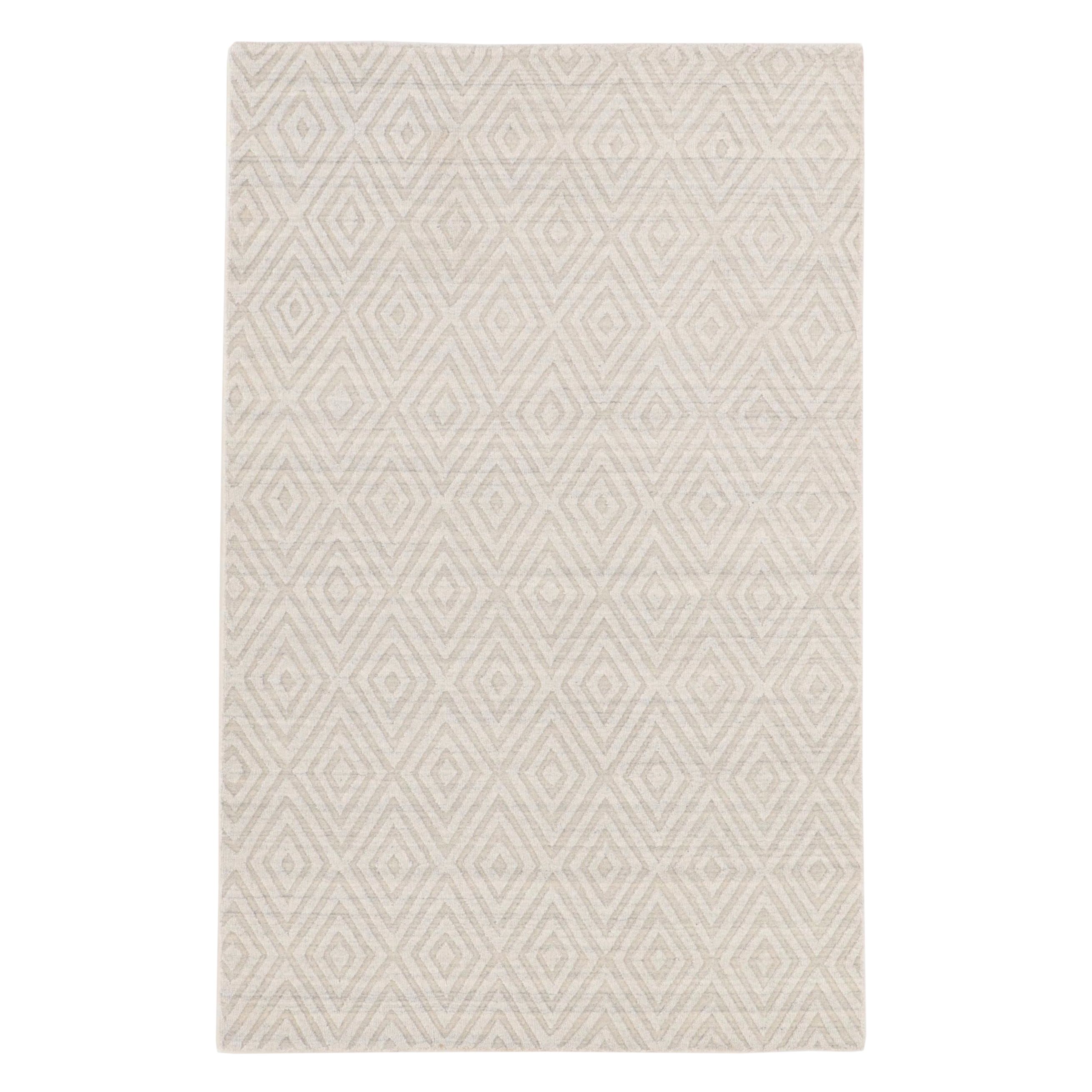 5' x 7'10 Hand-Knotted Indian Contemporary Area Rug