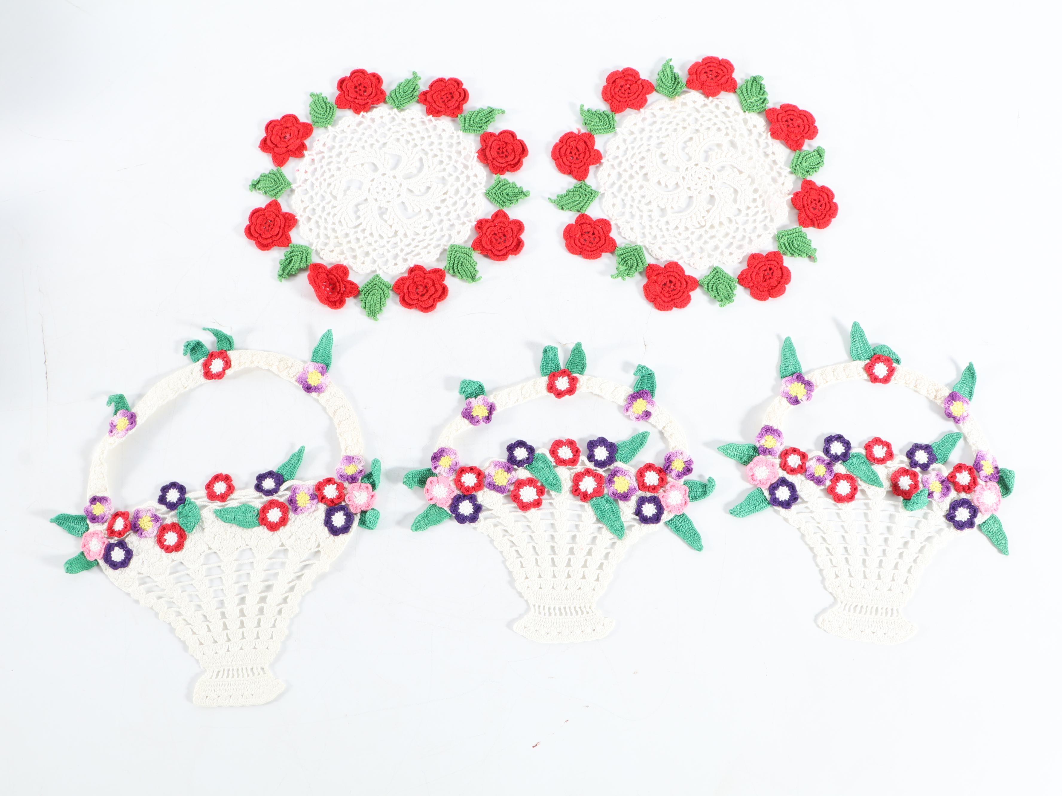 California Hand Prints Red Floral Tablecloth with Other Table Linens, Trim