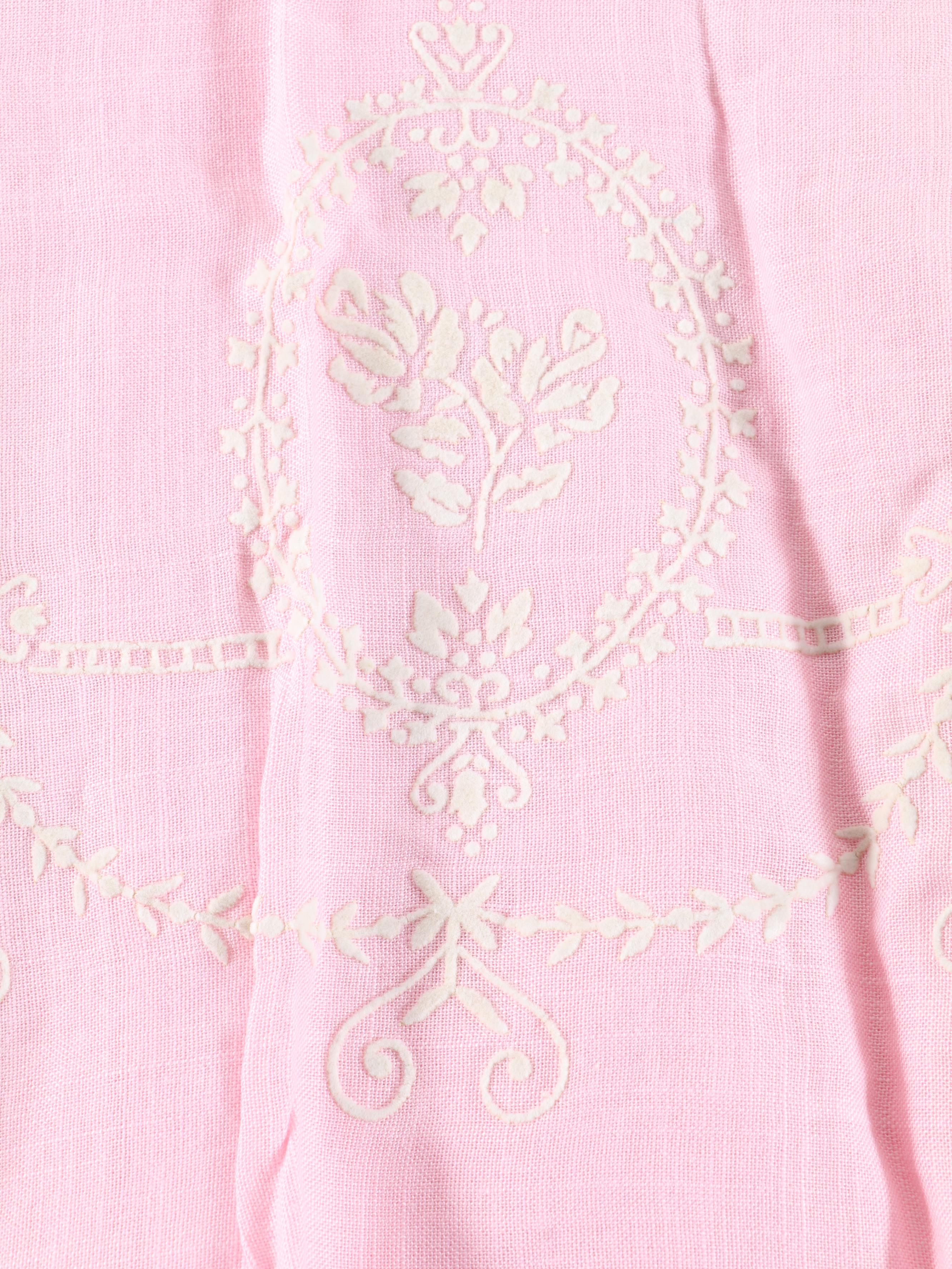 California Hand Prints Red Floral Tablecloth with Other Table Linens, Trim