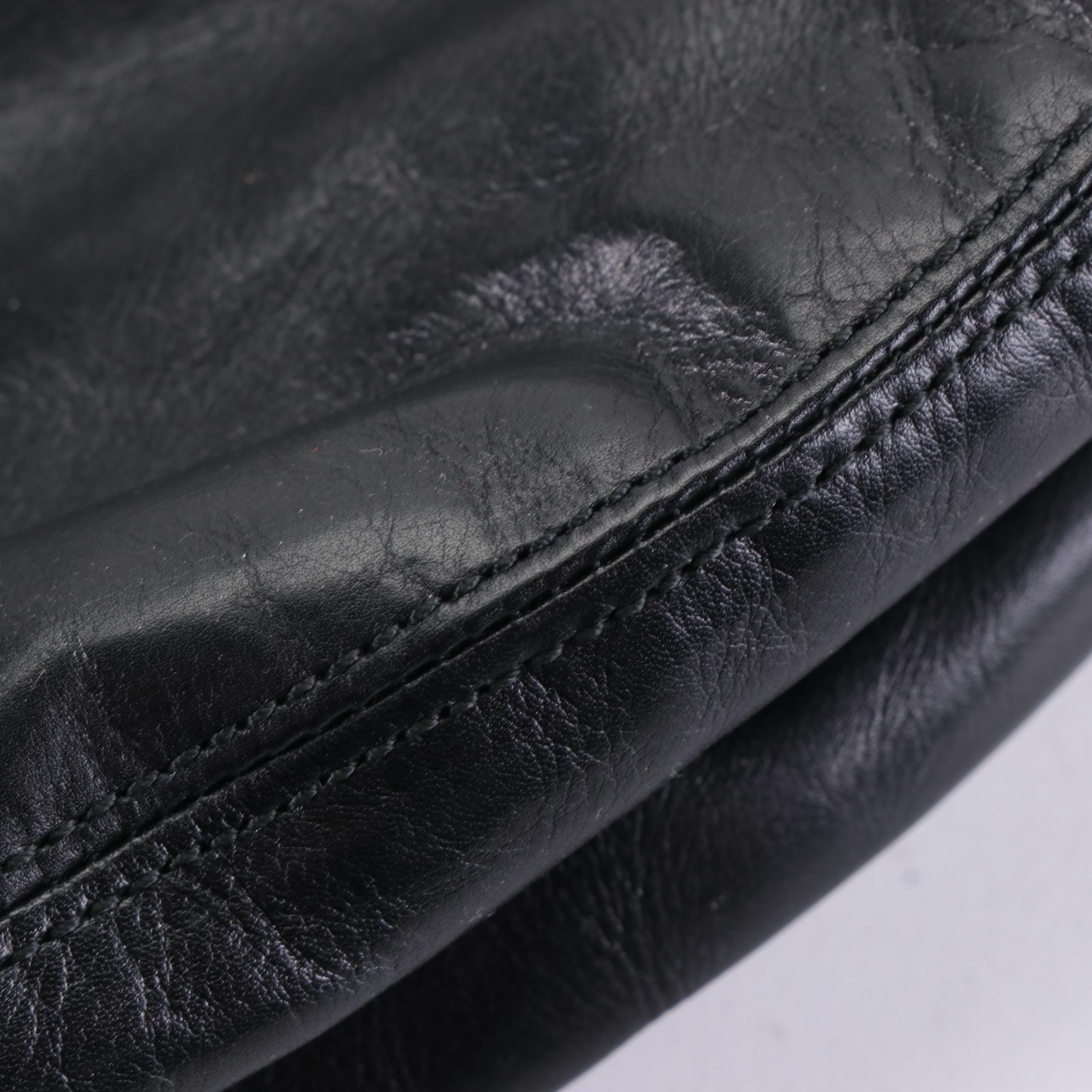 Bottega Veneta Hobo Bag in Leather with Intrecciato Strap