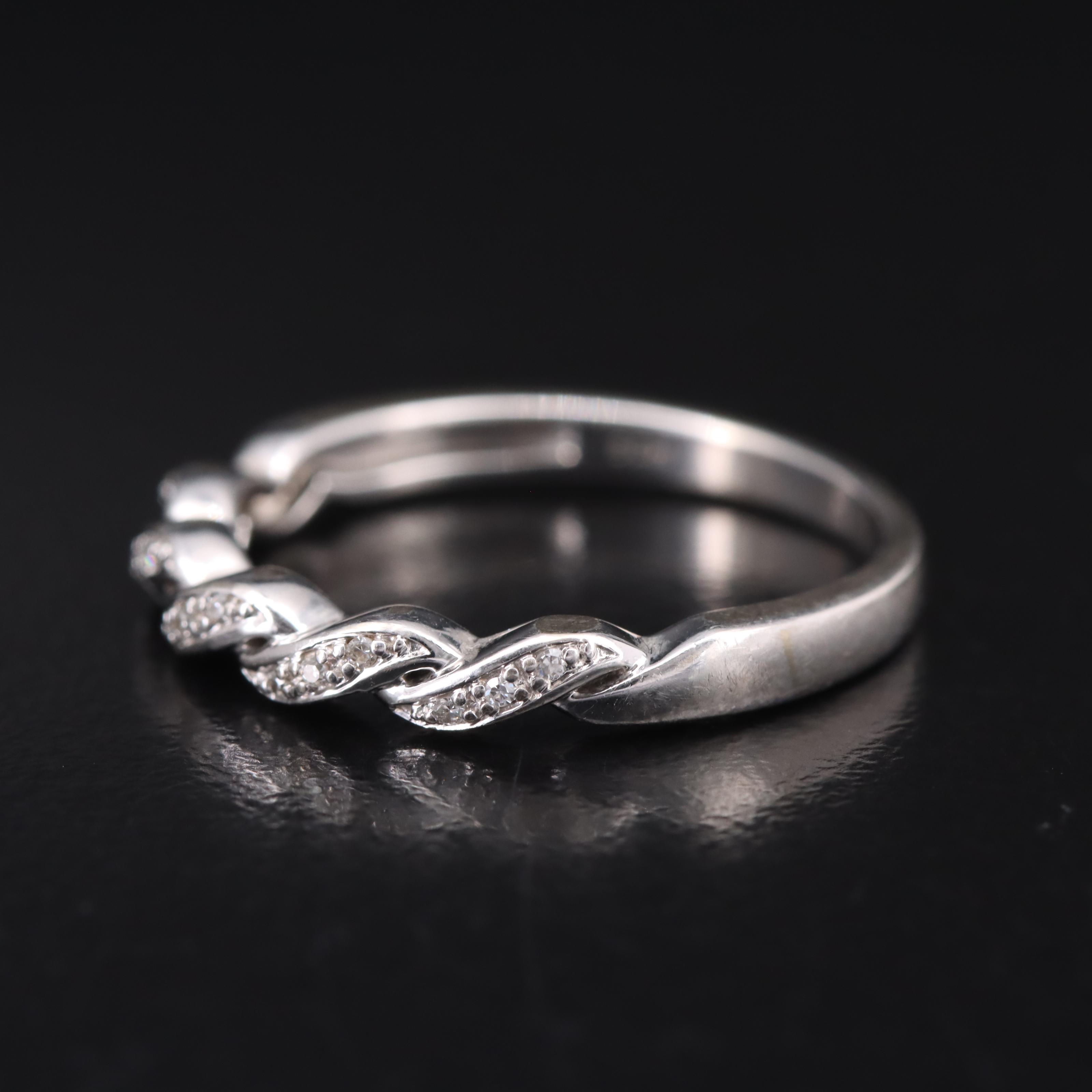 10K 0.06 CTW Diamond Band