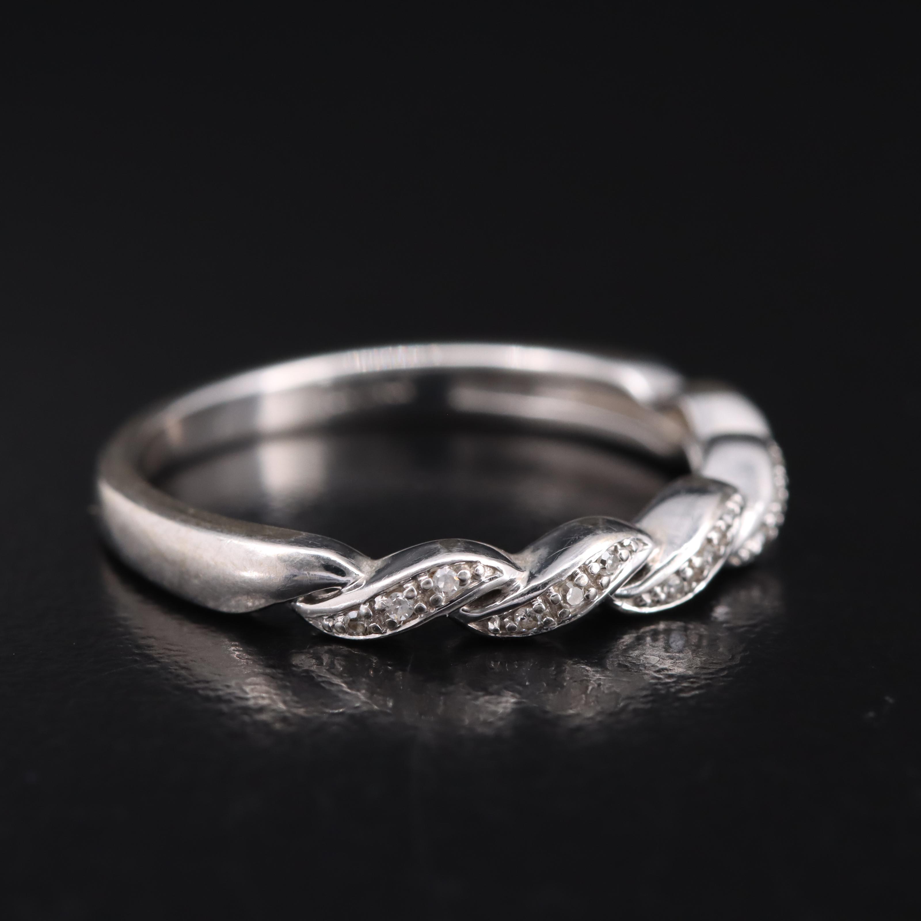 10K 0.06 CTW Diamond Band