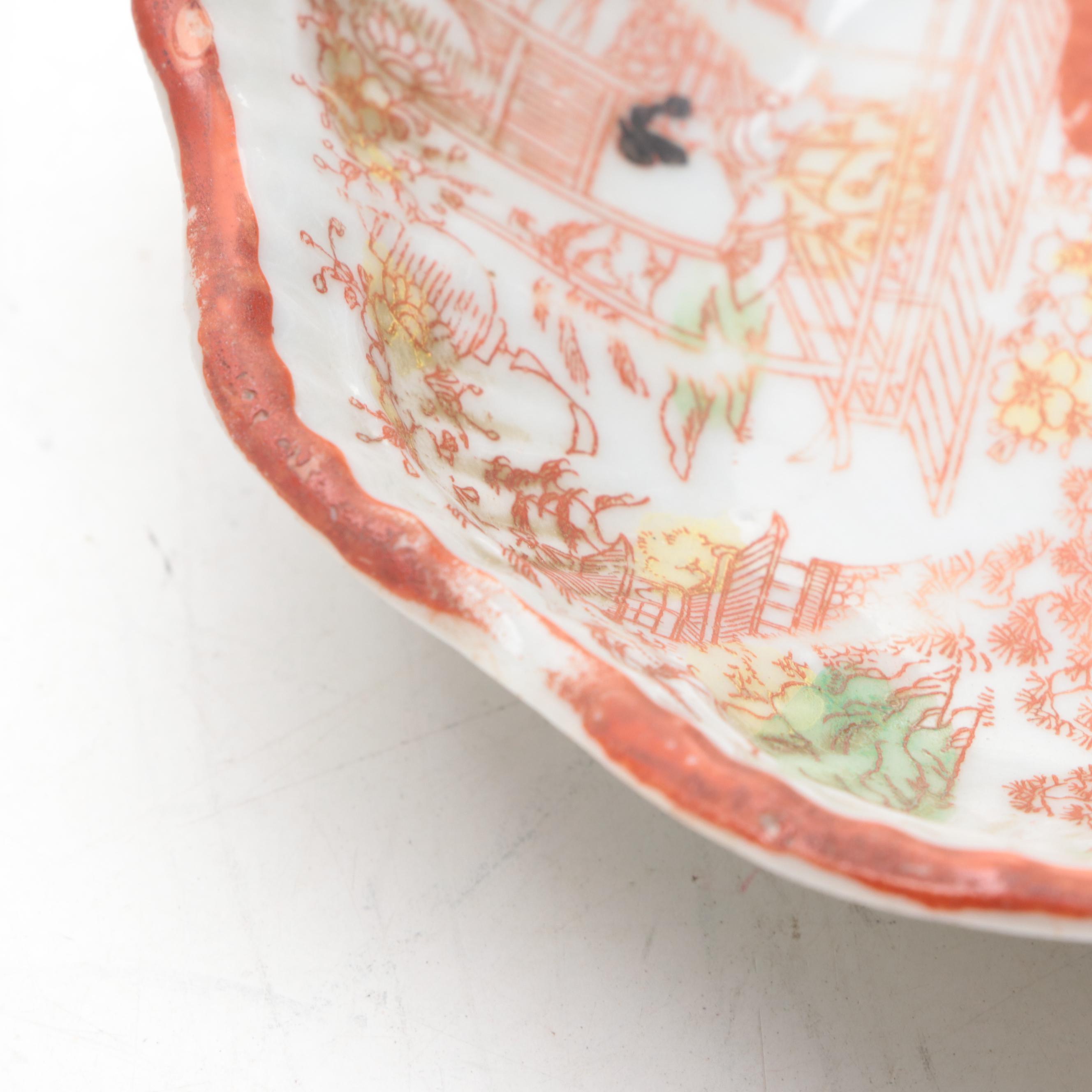 Japanese Kutani Porcelain Geisha Girl Bowls, Mid-20th Century