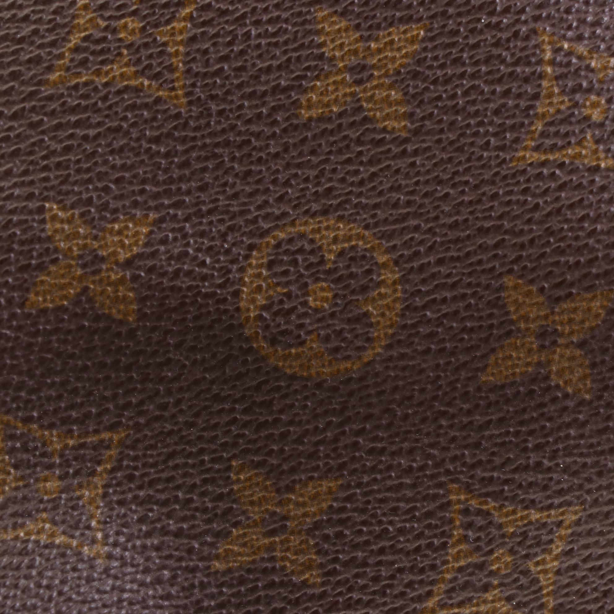 Louis Vuitton Keepall 50 in Monogram Canvas and Vachetta Leather