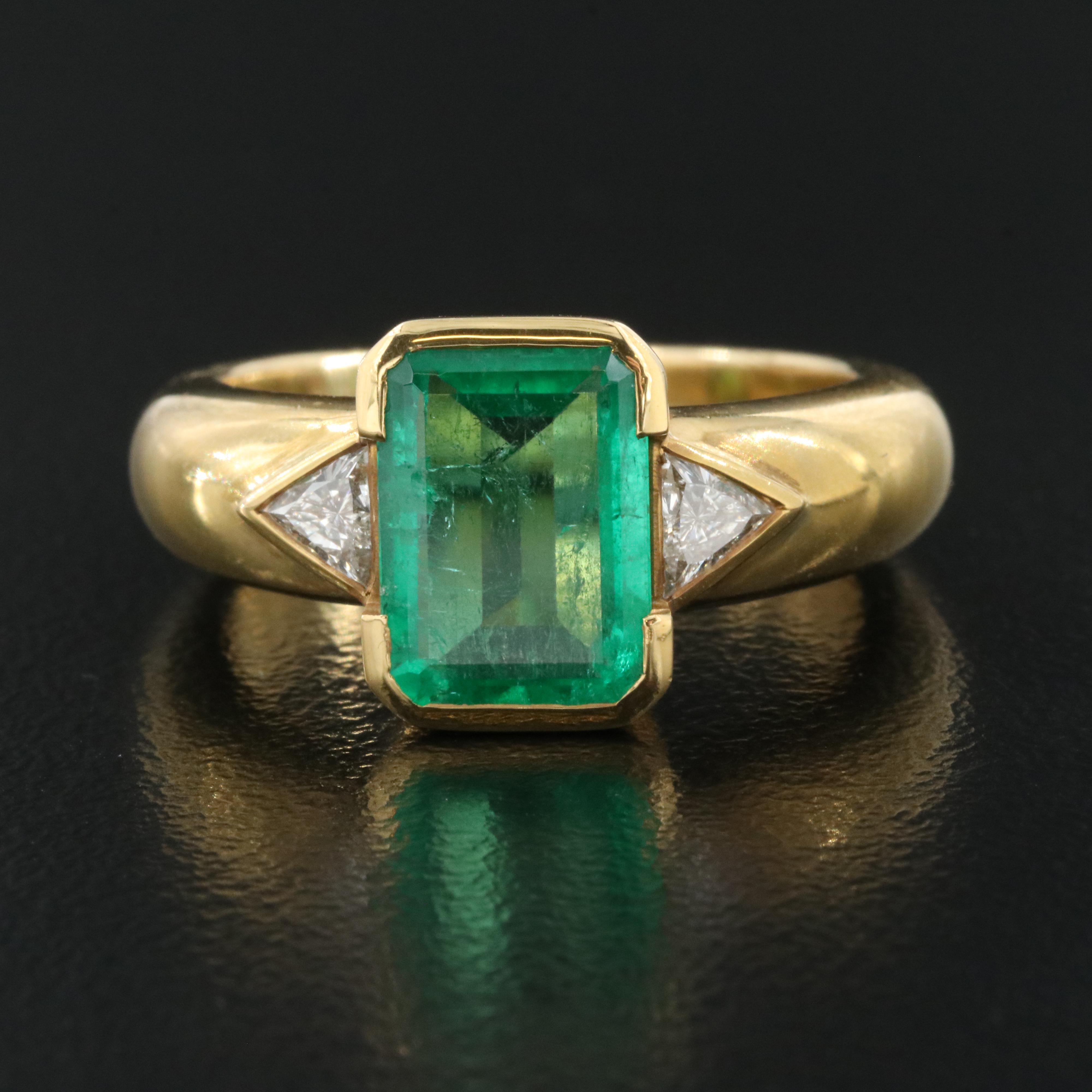 18K 2.11 CT Emerald and Diamond Ring