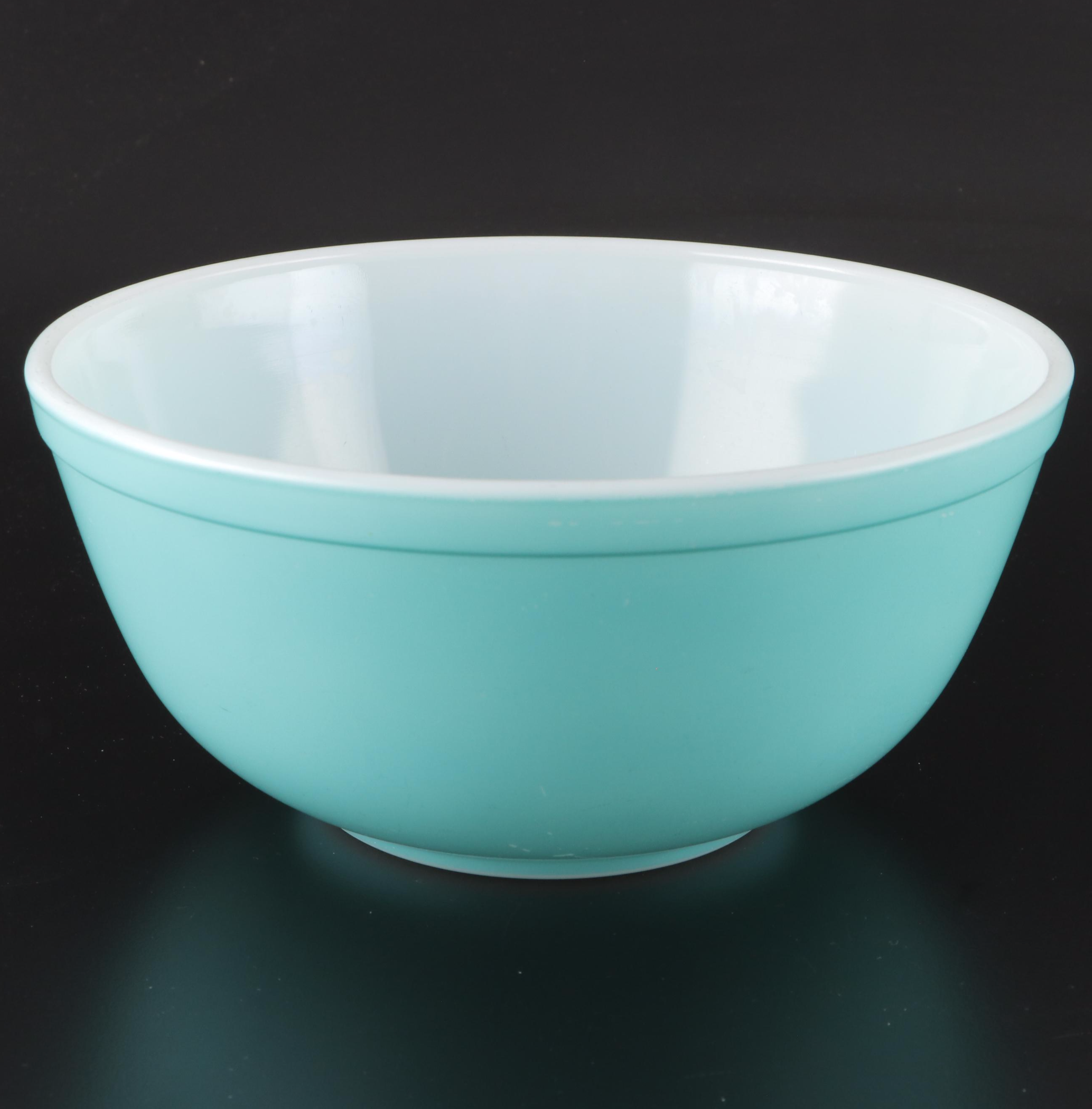 Pyrex Turquoise Mixing Bowls and Round Casserole with Lid, Mid-20th Century