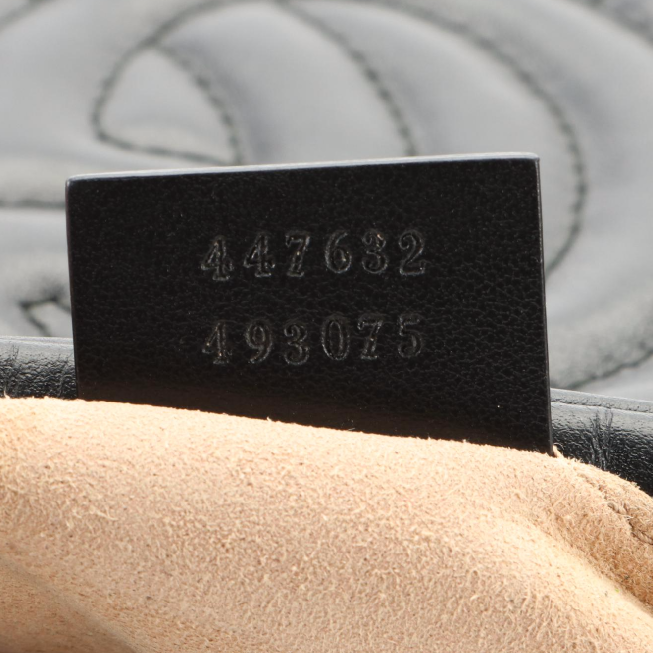 Gucci GG Marmont Shoulder Bag in Chevron Matelessé Leather