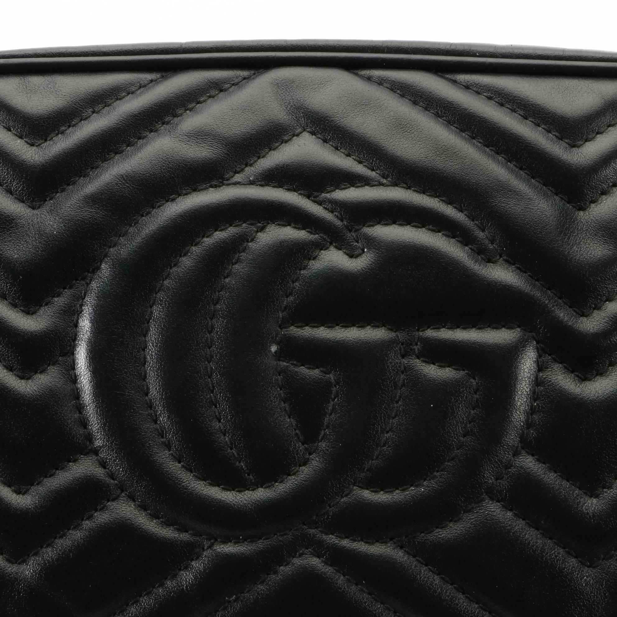 Gucci GG Marmont Shoulder Bag in Chevron Matelessé Leather