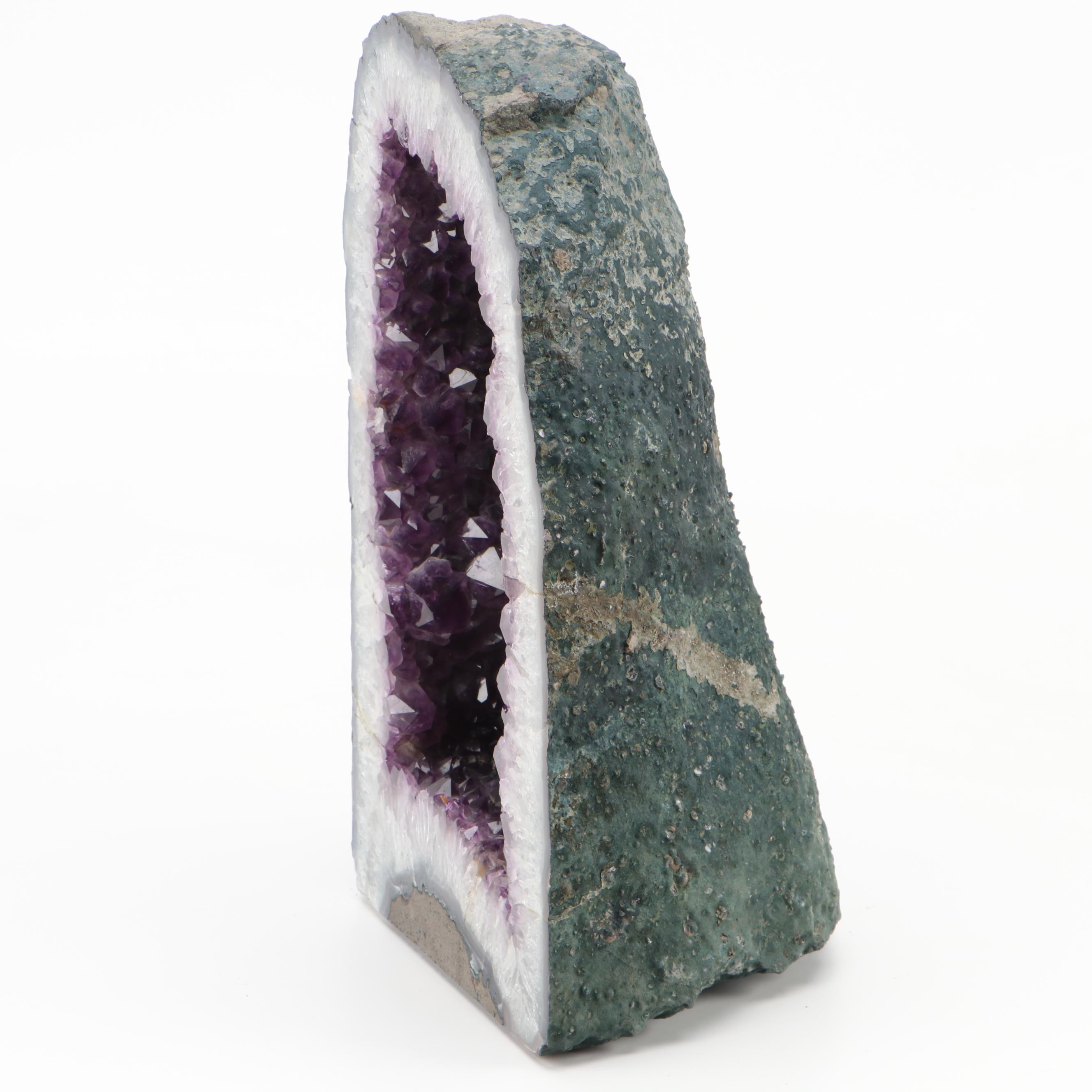 Amethyst Geode Tower