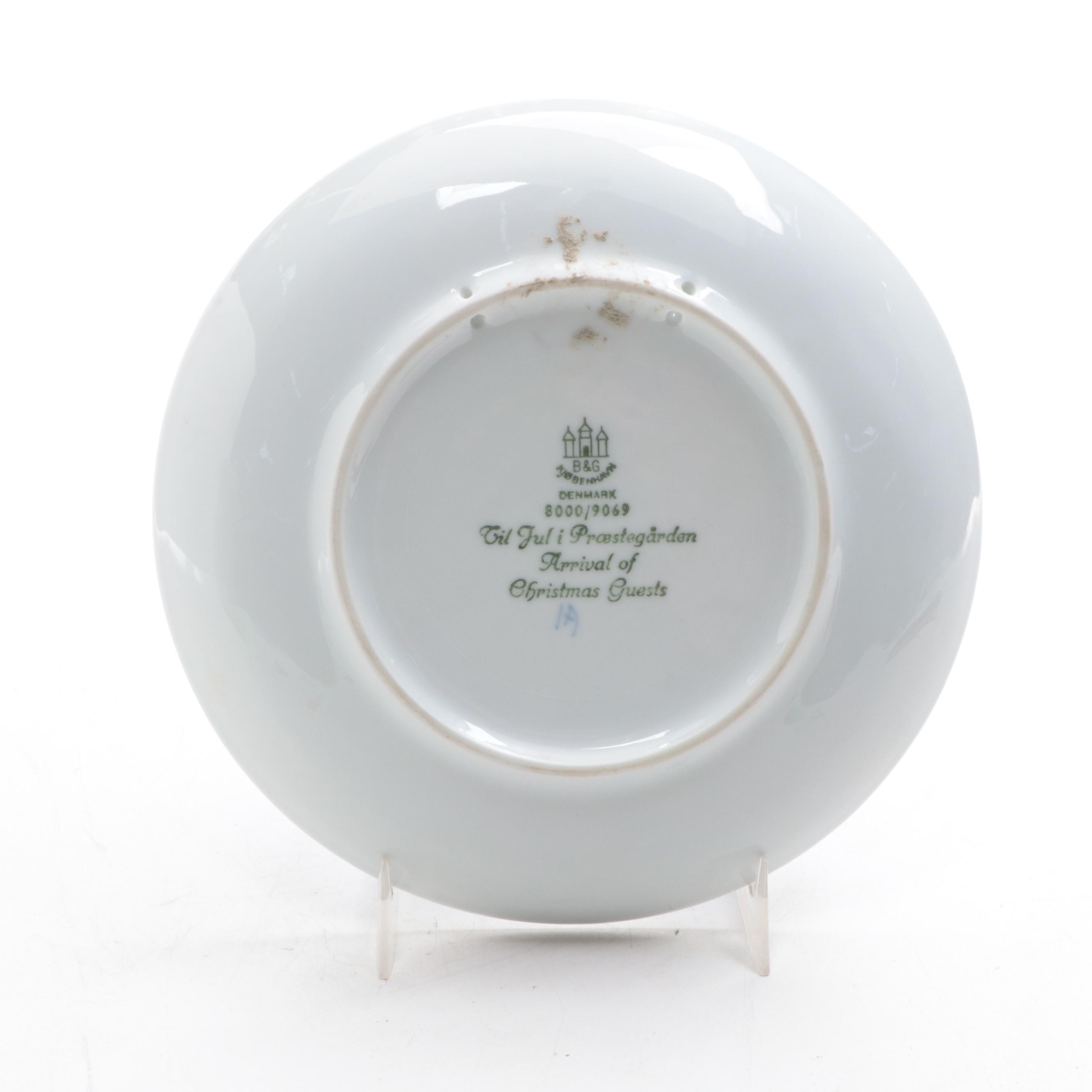 Bing & Grondahl Porcelain "Arrival of Christmas Guests" Collector Plate, 1969