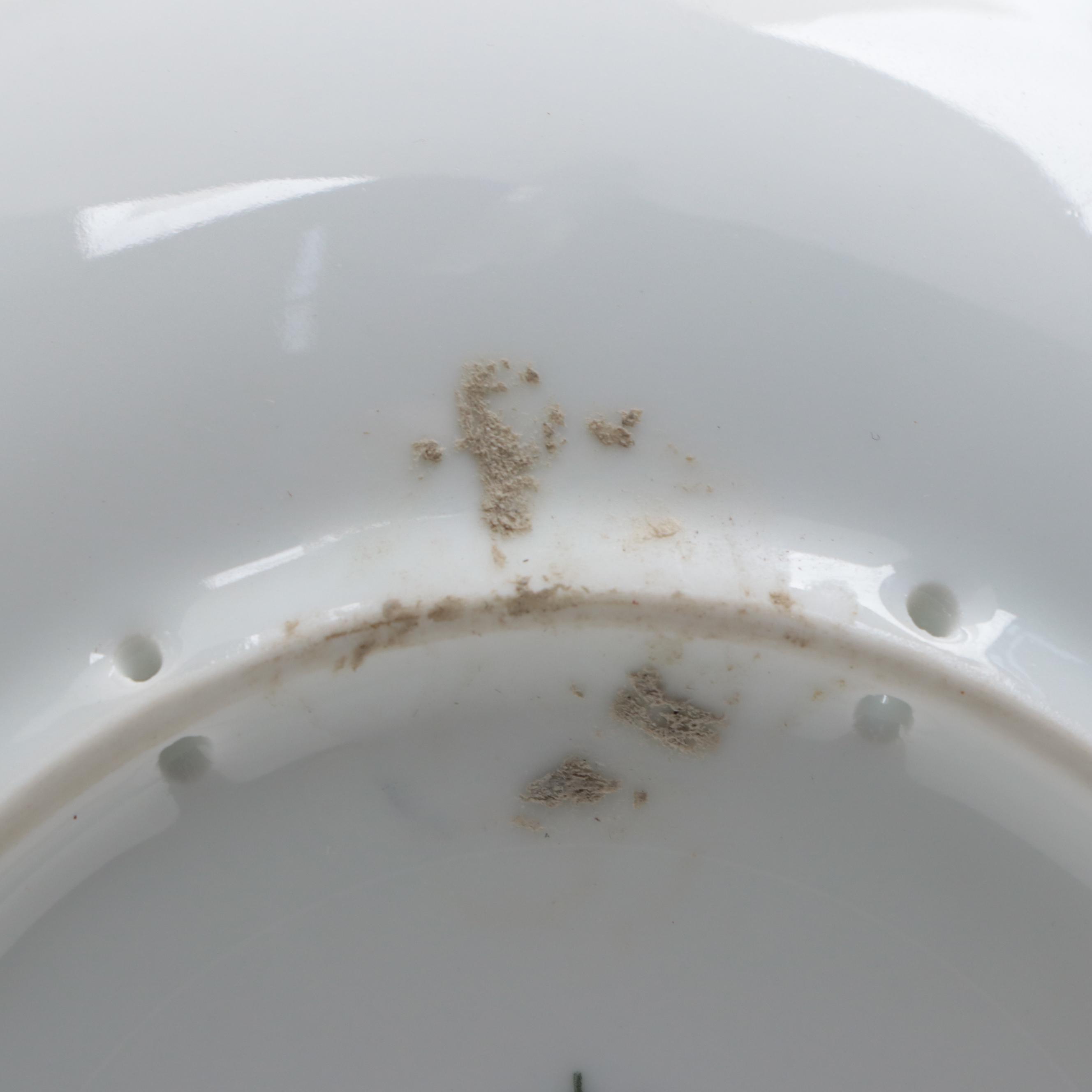 Bing & Grondahl Porcelain "Arrival of Christmas Guests" Collector Plate, 1969