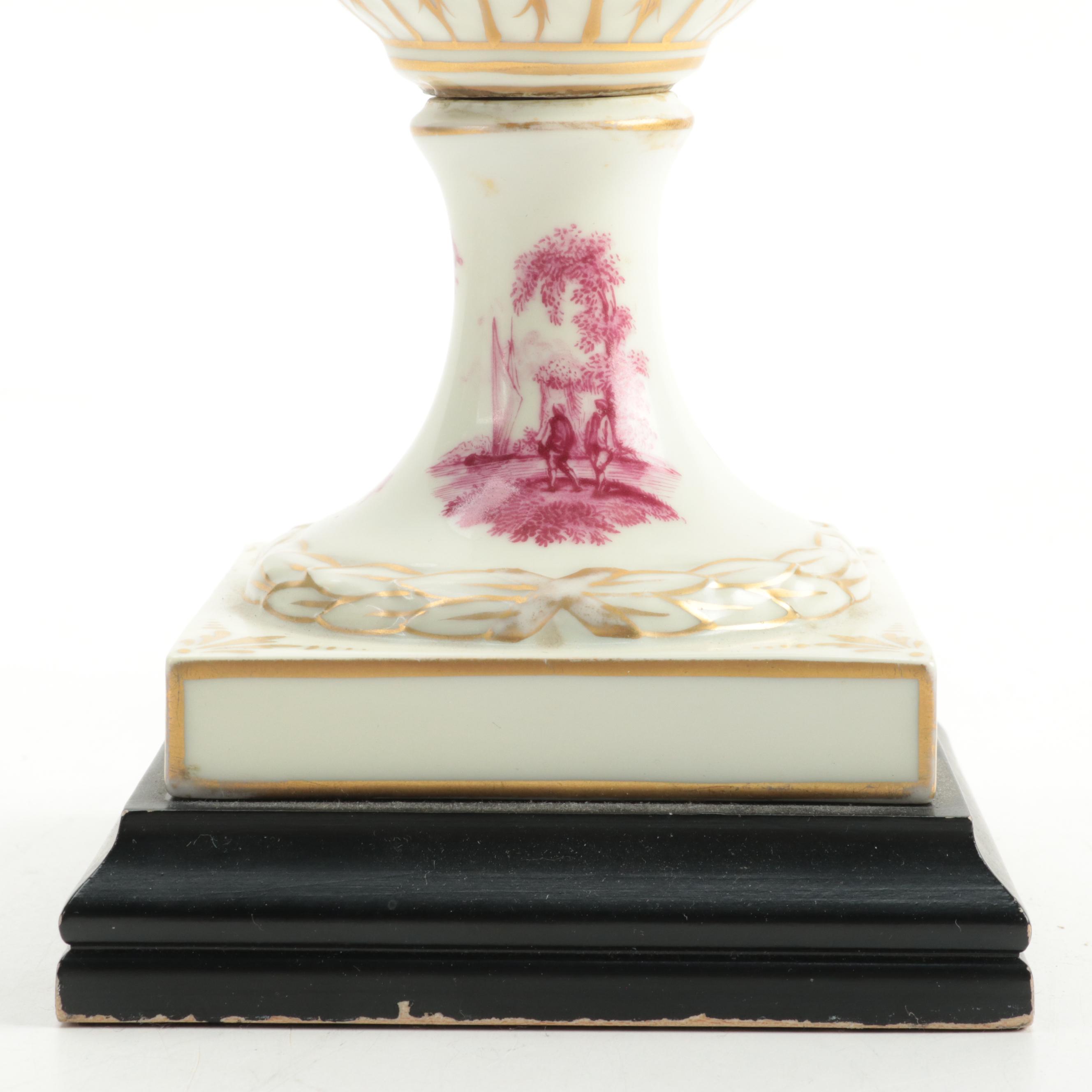 French Hand-Painted Porcelain Toile du Jouy Style Urn Table Lamp