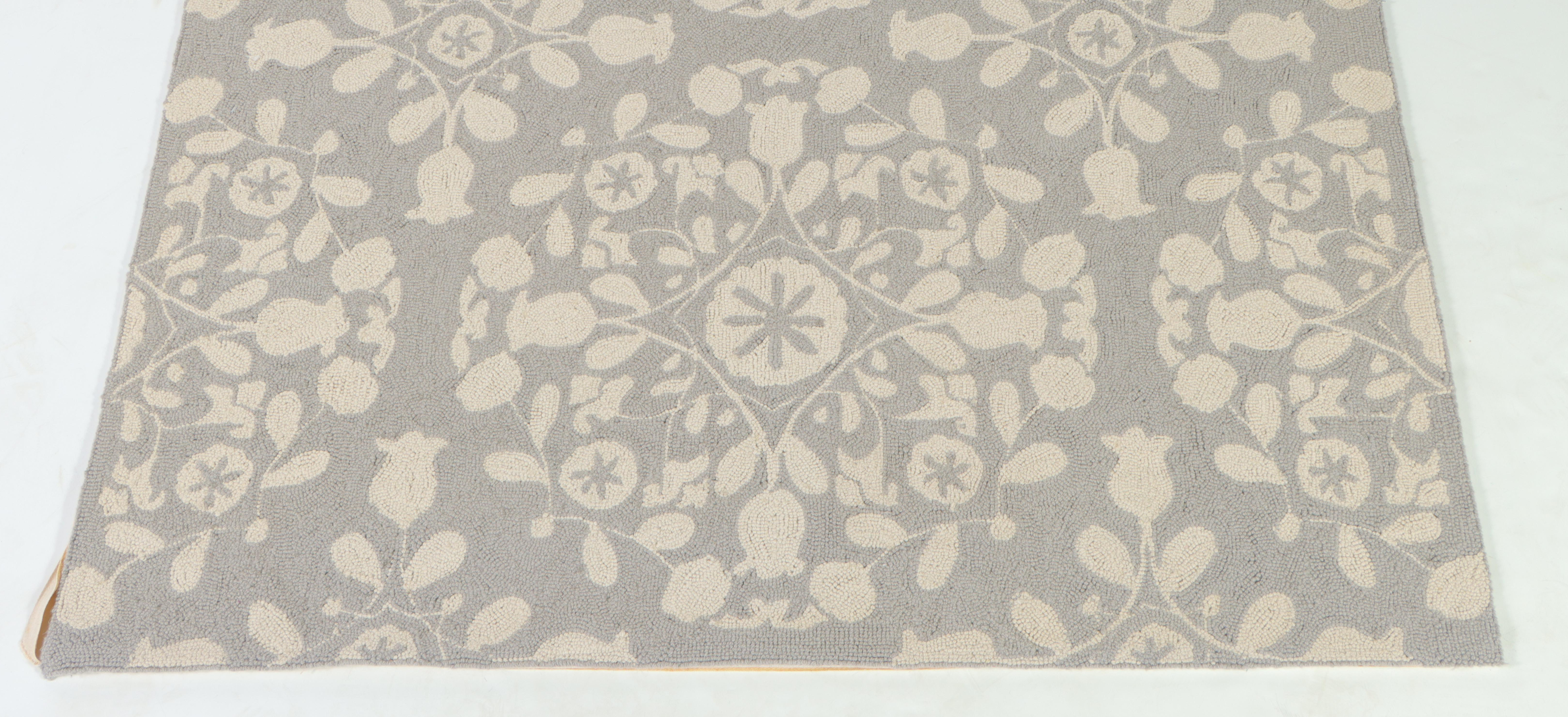 5' x 8' Hand-Tufted The Rug Gallery Floral Area Rug