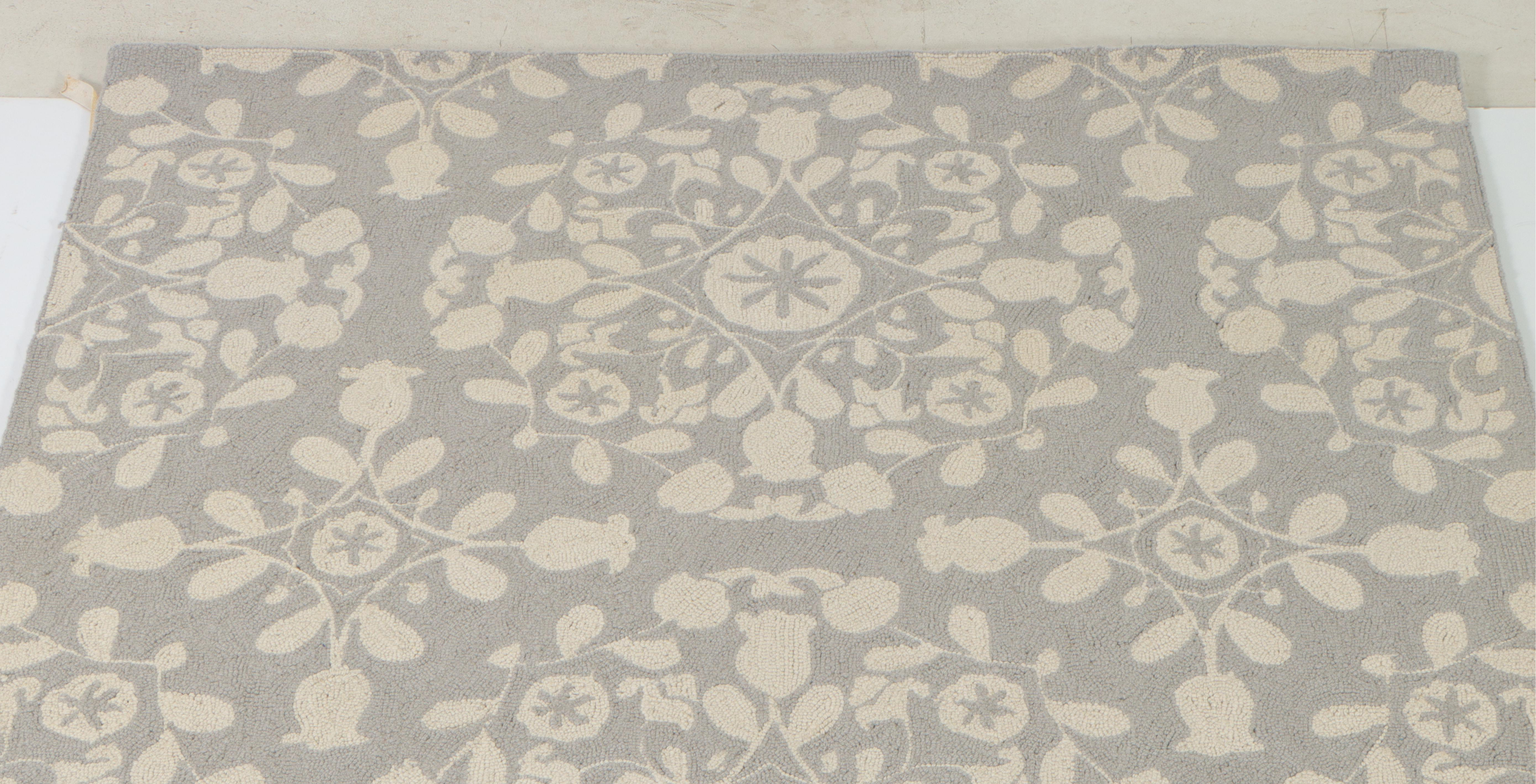 5' x 8' Hand-Tufted The Rug Gallery Floral Area Rug