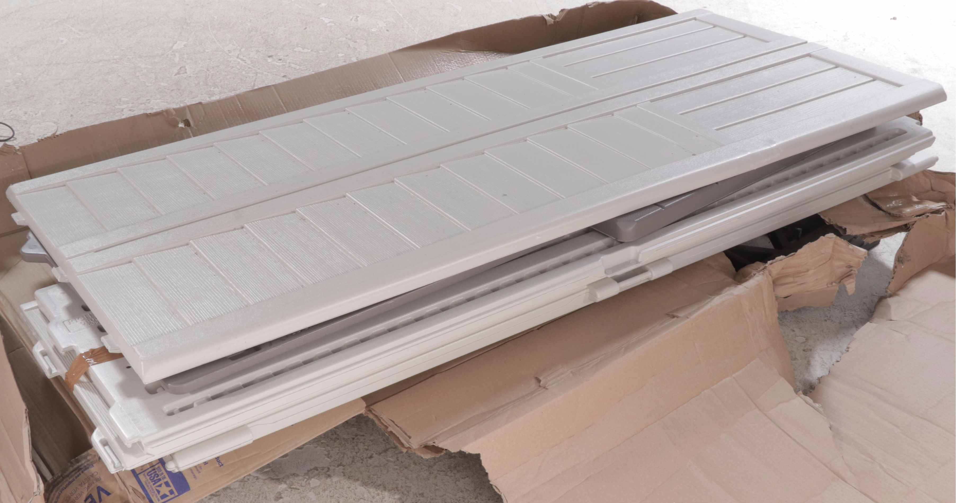 Suncast Plastic Vertical Shed