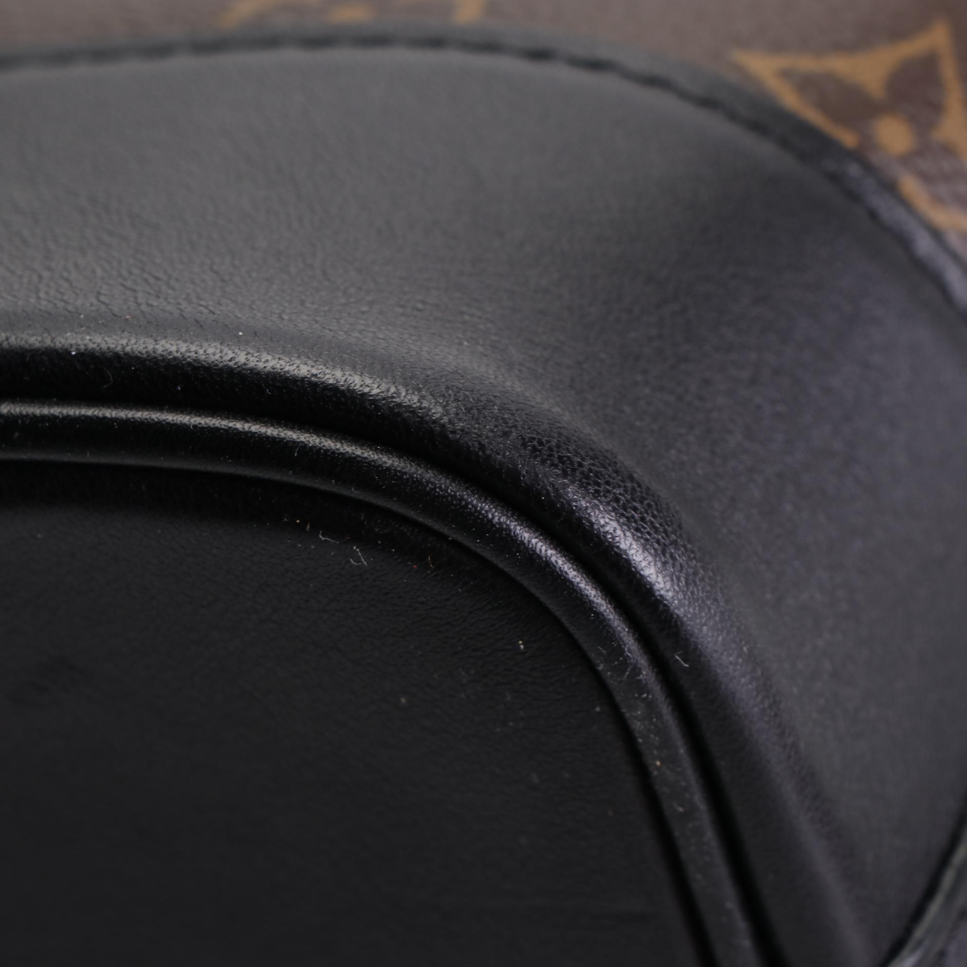 Louis Vuitton NN14 Idole Bucket Bag and Zip Pouch in Monogram Canvas and Leather