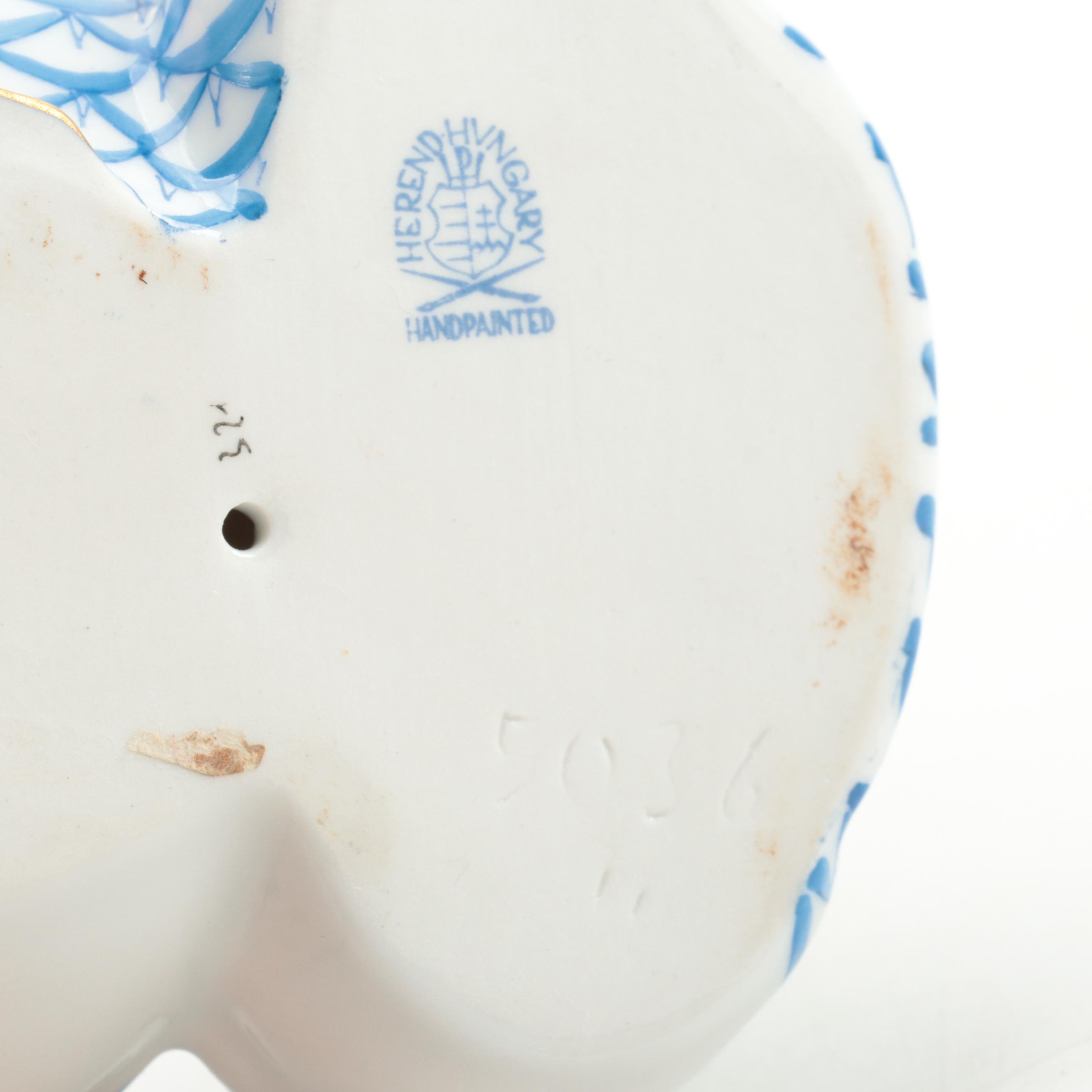 Herend Blue Fishnet with Gold "Pair of Ducks" Porcelain Figurine