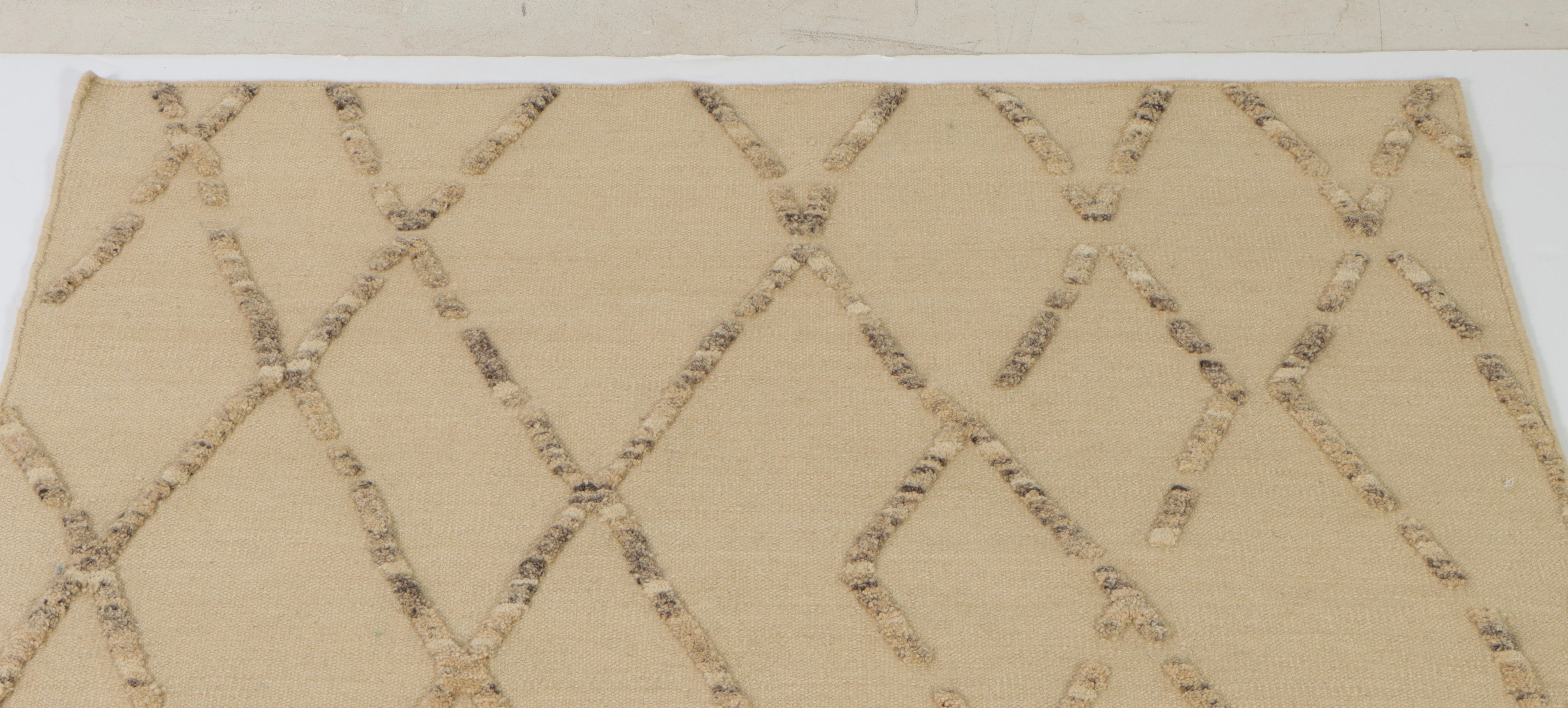 5' x 8'4 Handwoven Indian Mixed Technique Area Rug