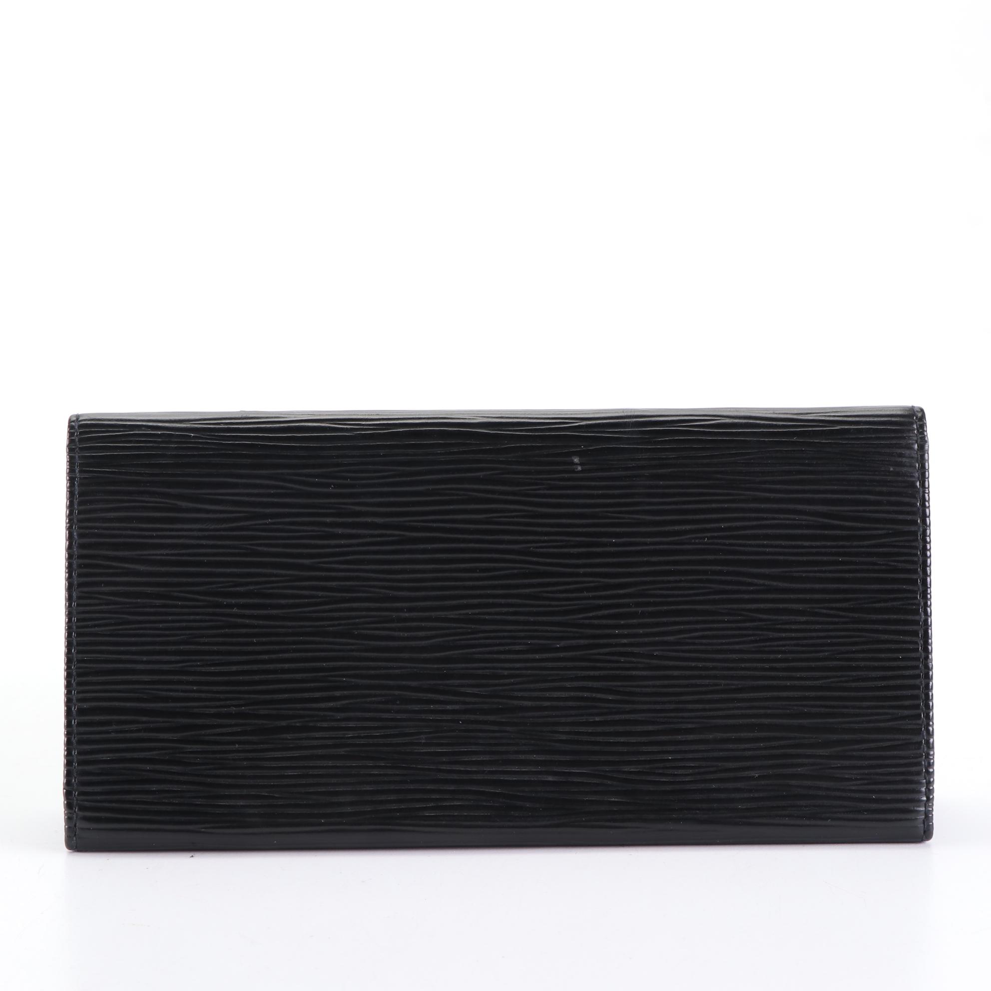 Louis Vuitton Flap Wallet in Black Epi Leather
