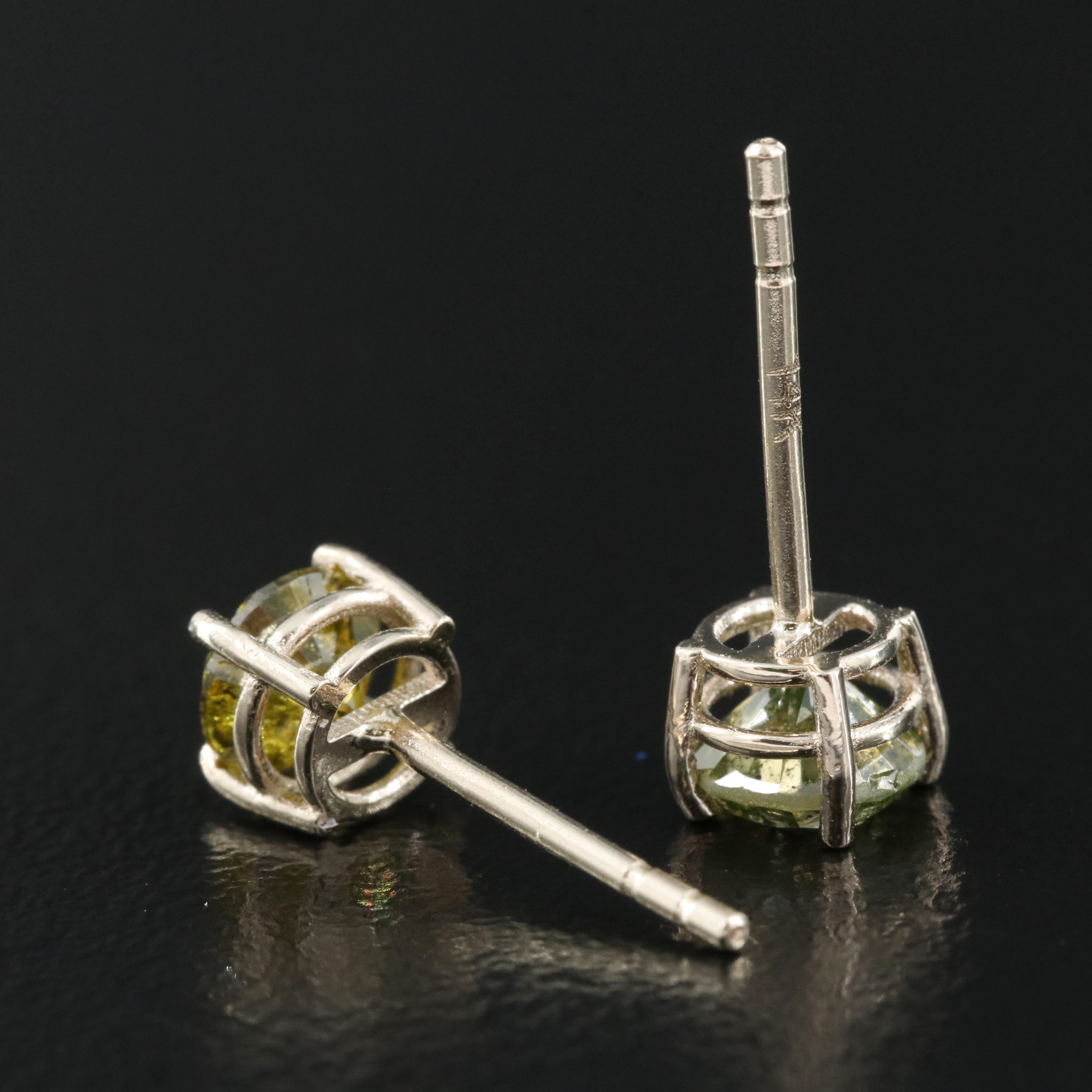 14K 1.00 CTW Diamond Stud Earrings